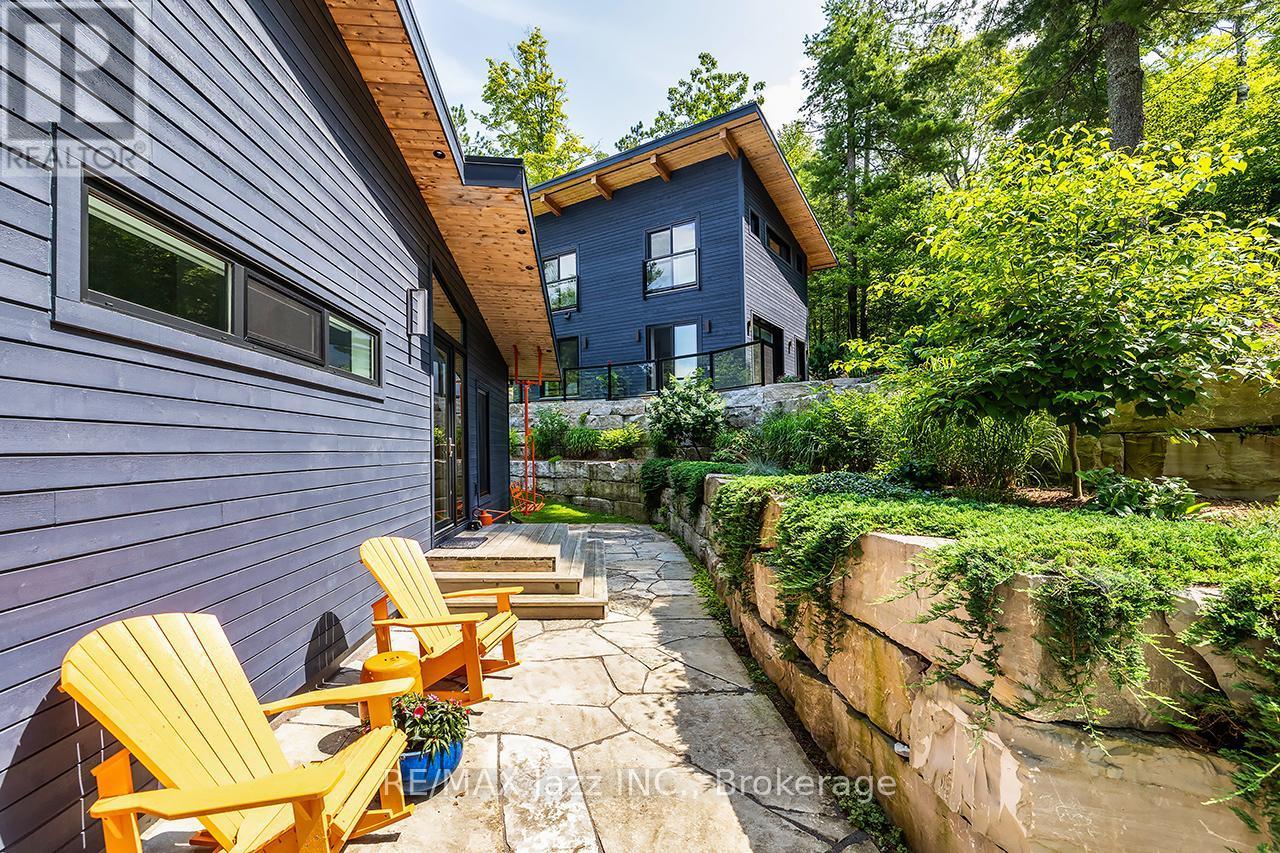 88 Brock Road, North Kawartha, ON