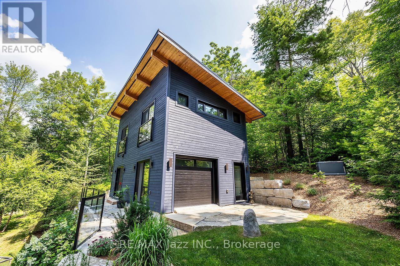 88 Brock Road, North Kawartha, ON