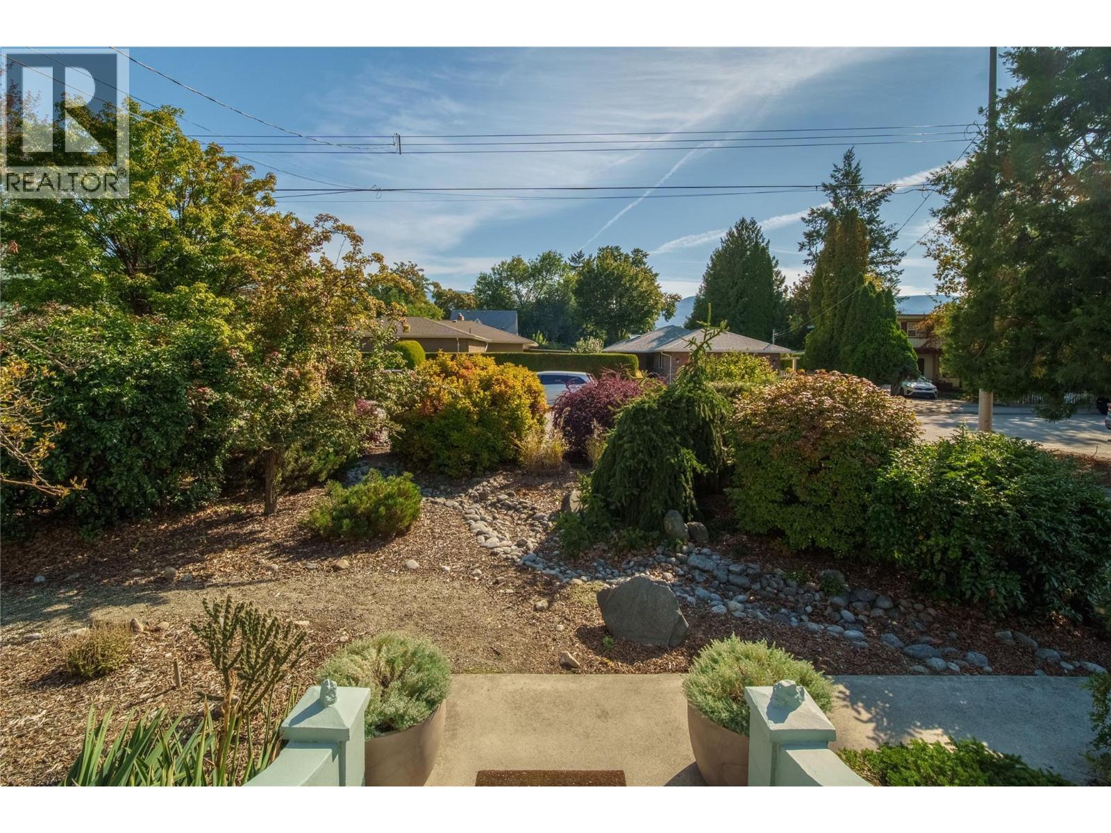 913 Moosejaw Street, Penticton, BC