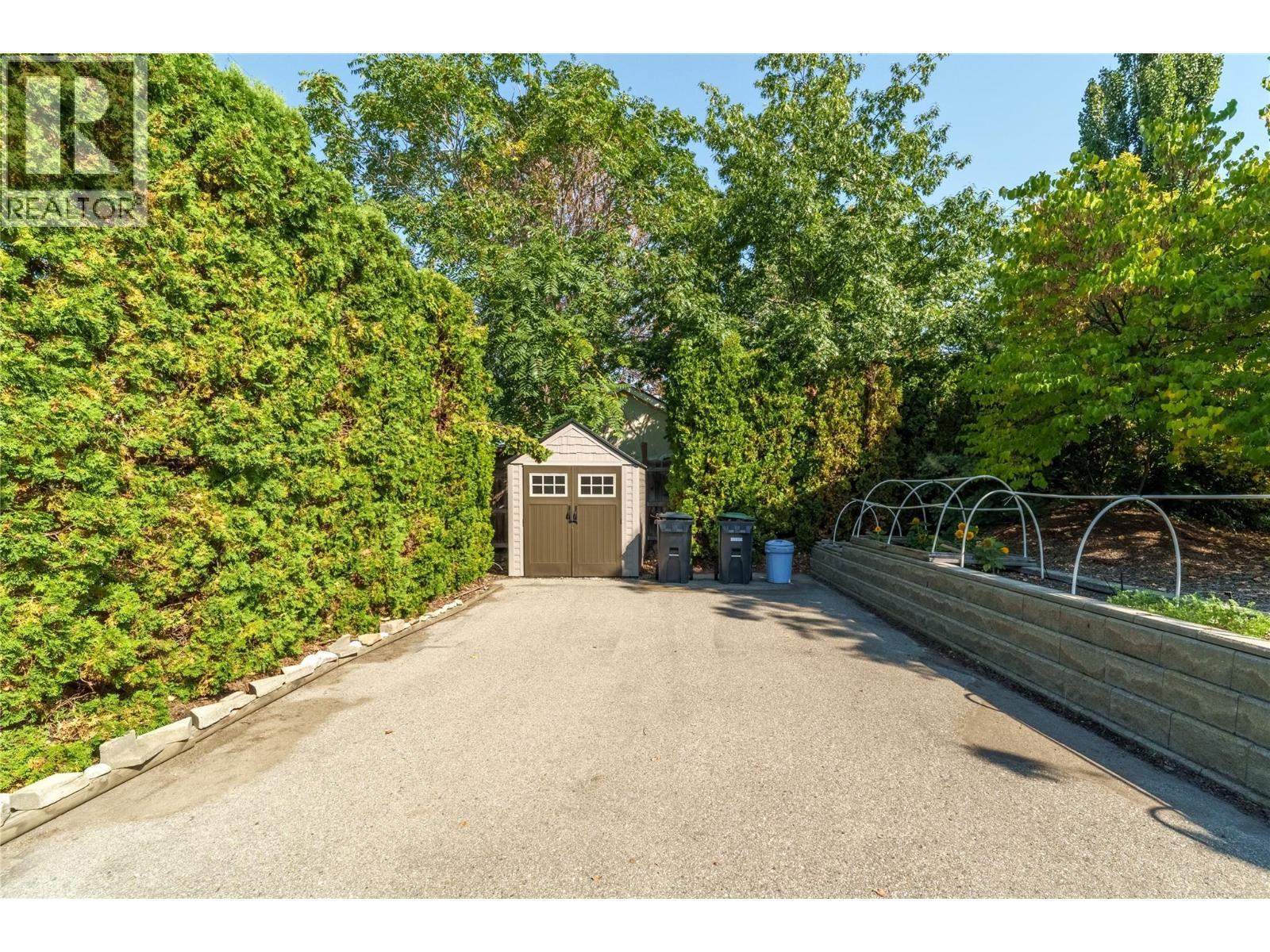 913 Moosejaw Street, Penticton, BC