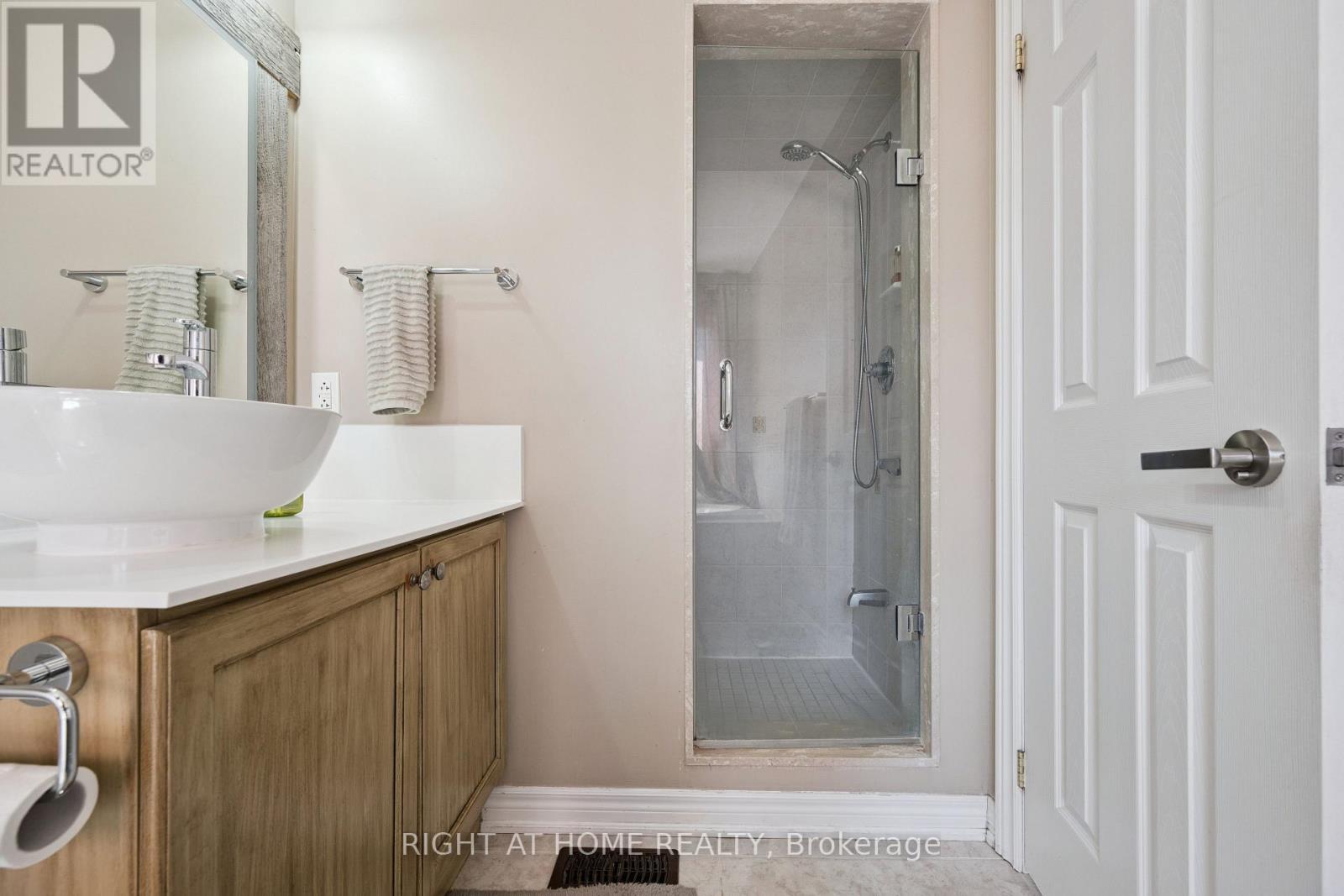 20 Percy Gate, Brampton, ON