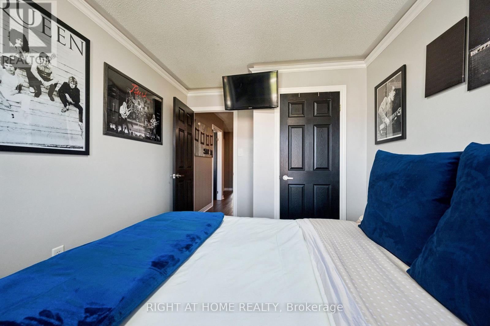 20 Percy Gate, Brampton, ON