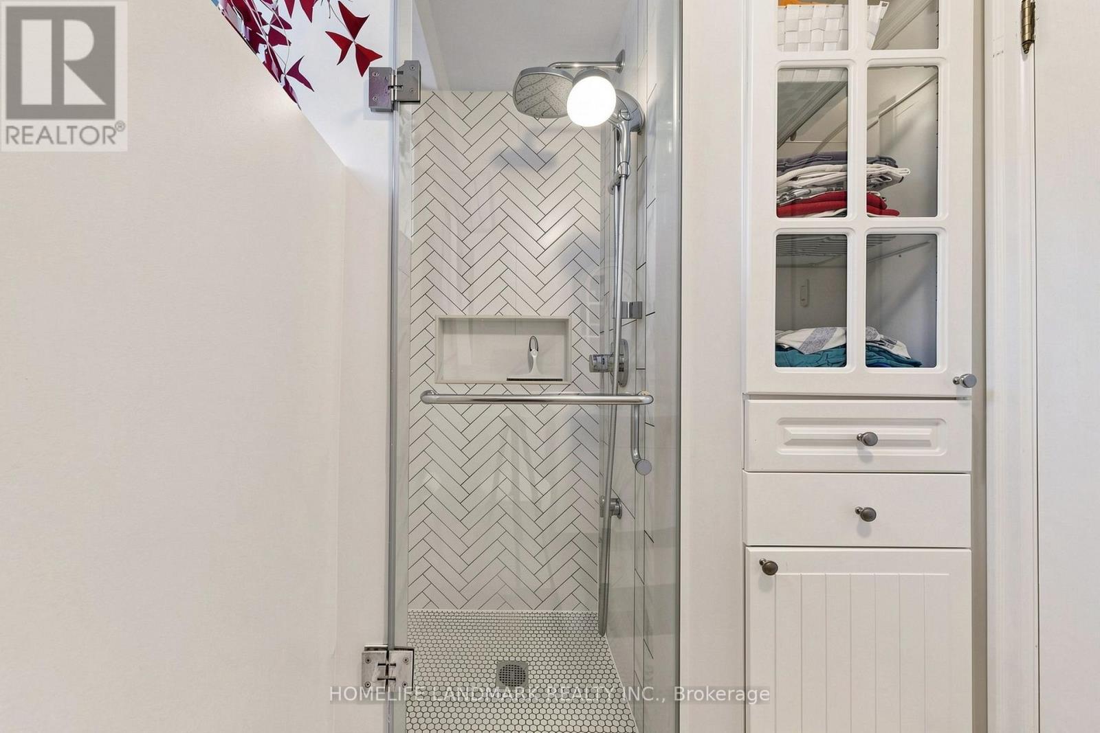 4132 Celia Court, Burlington, ON