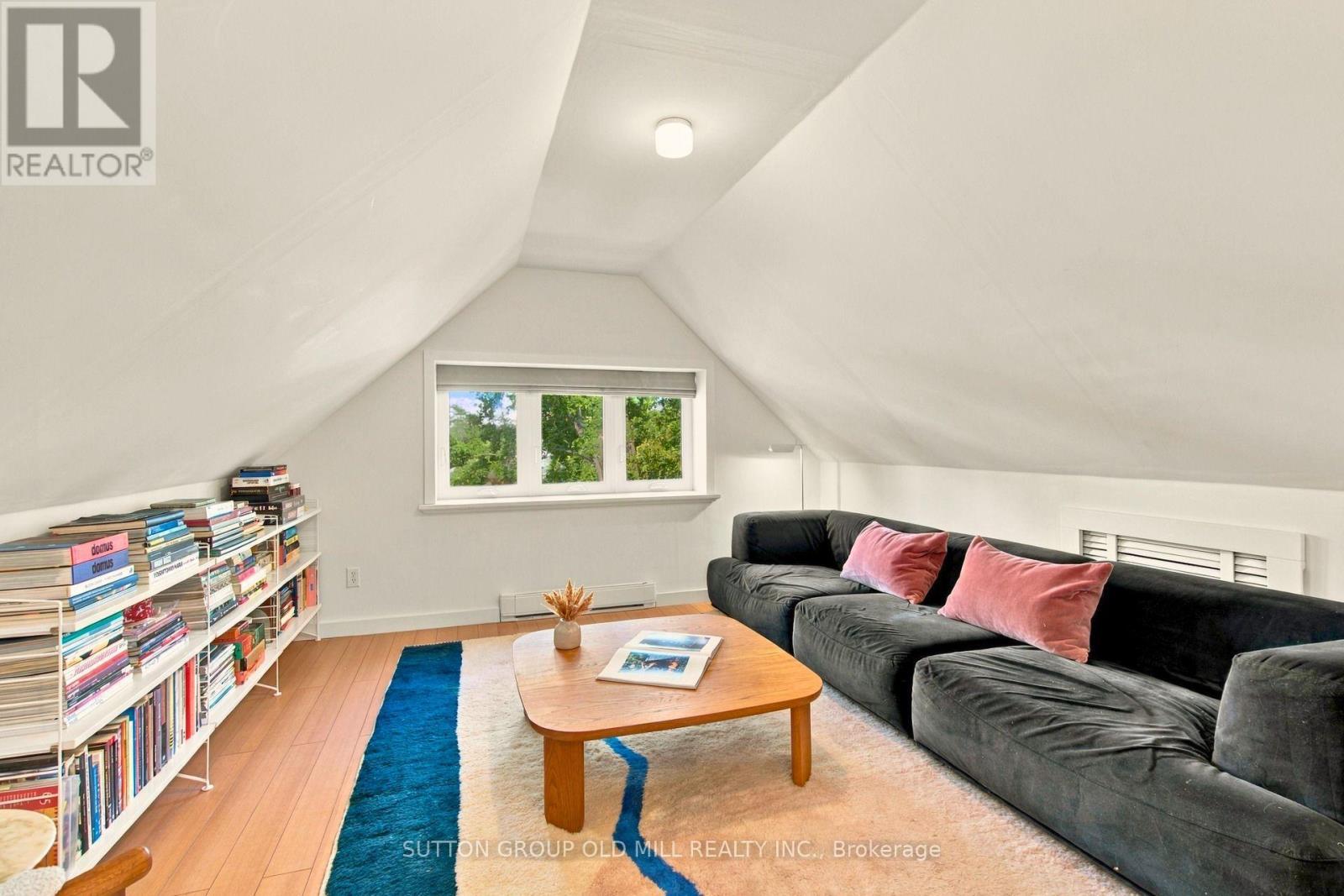 245 St Johns Road, Toronto, ON