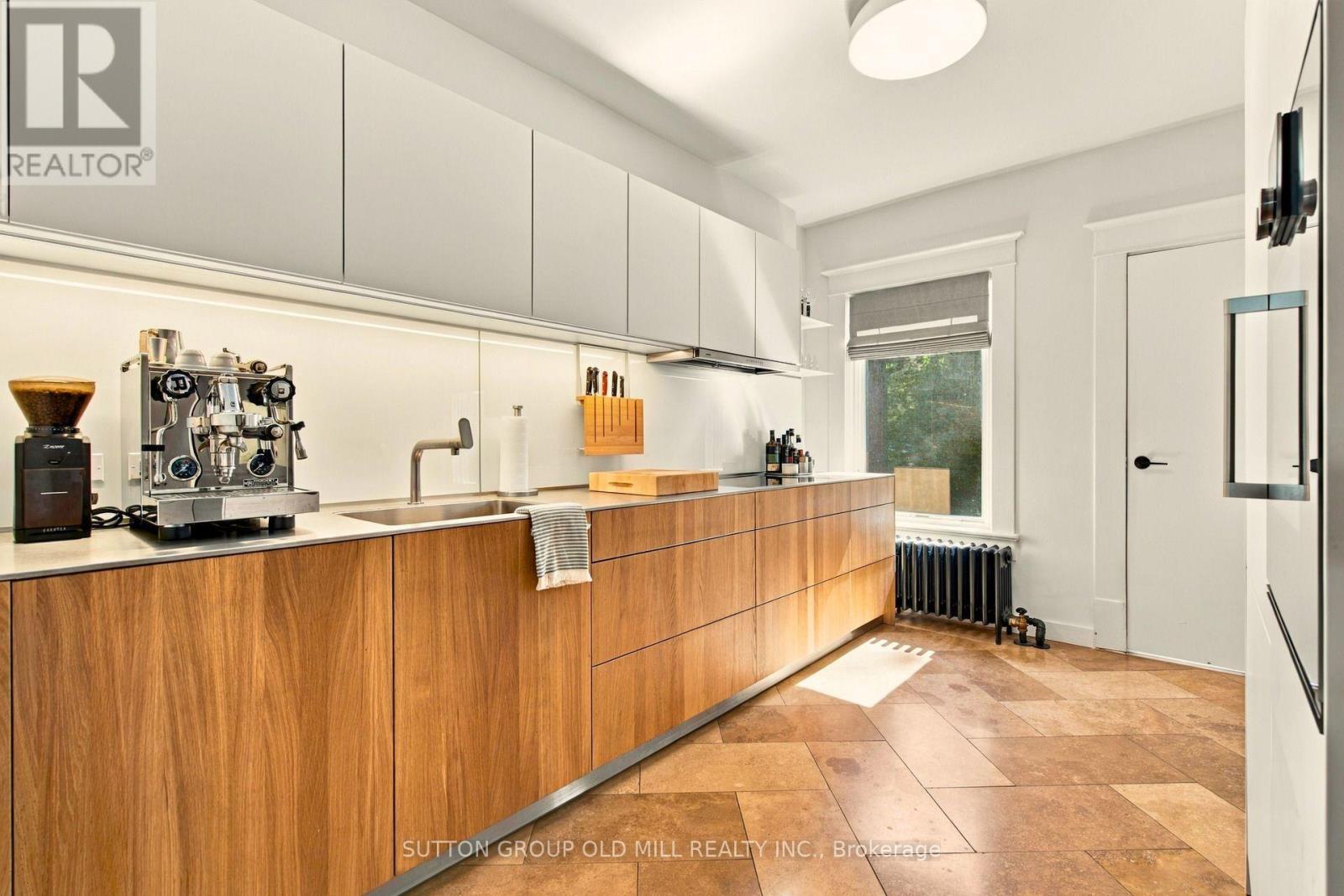 245 St Johns Road, Toronto, ON