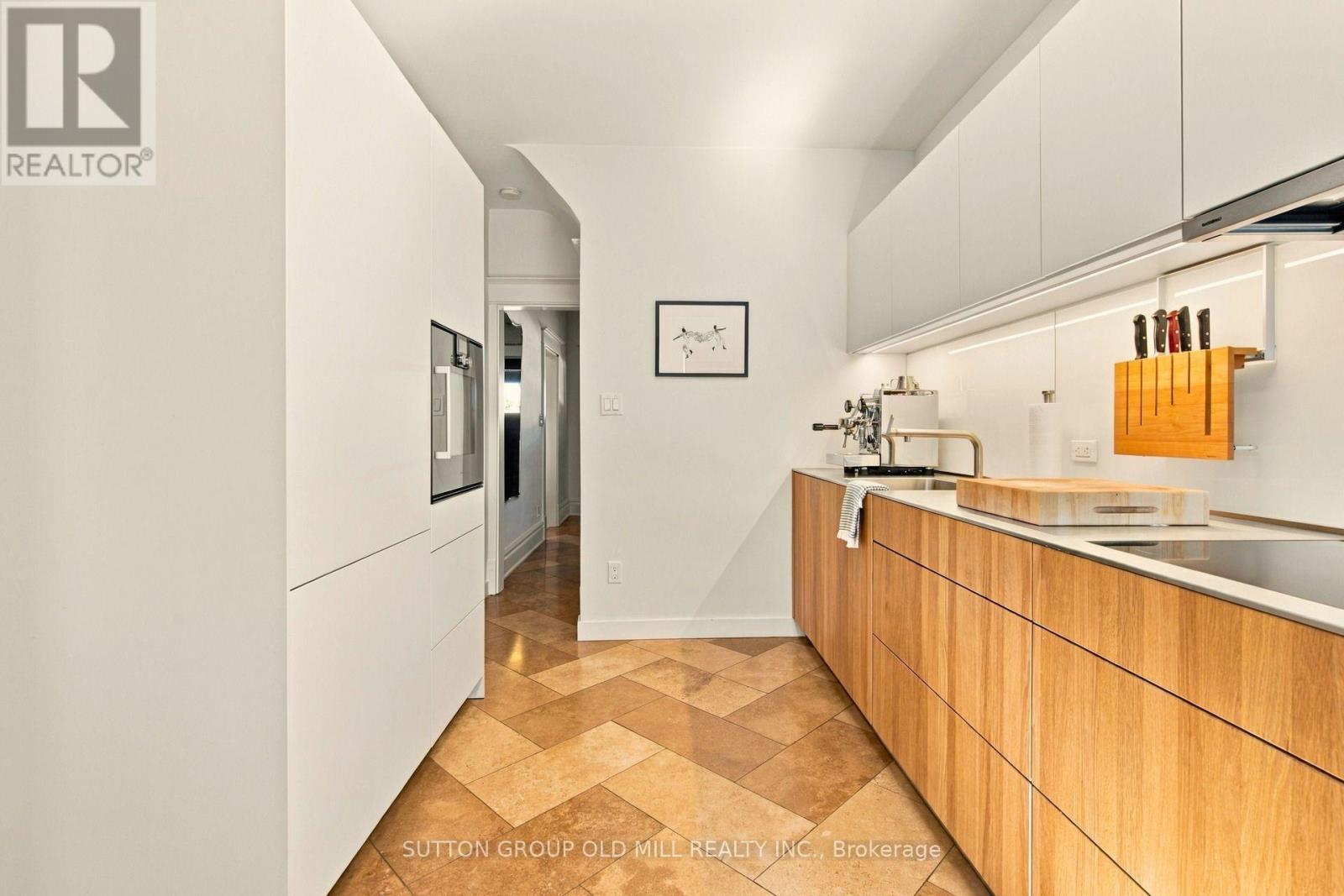 245 St Johns Road, Toronto, ON