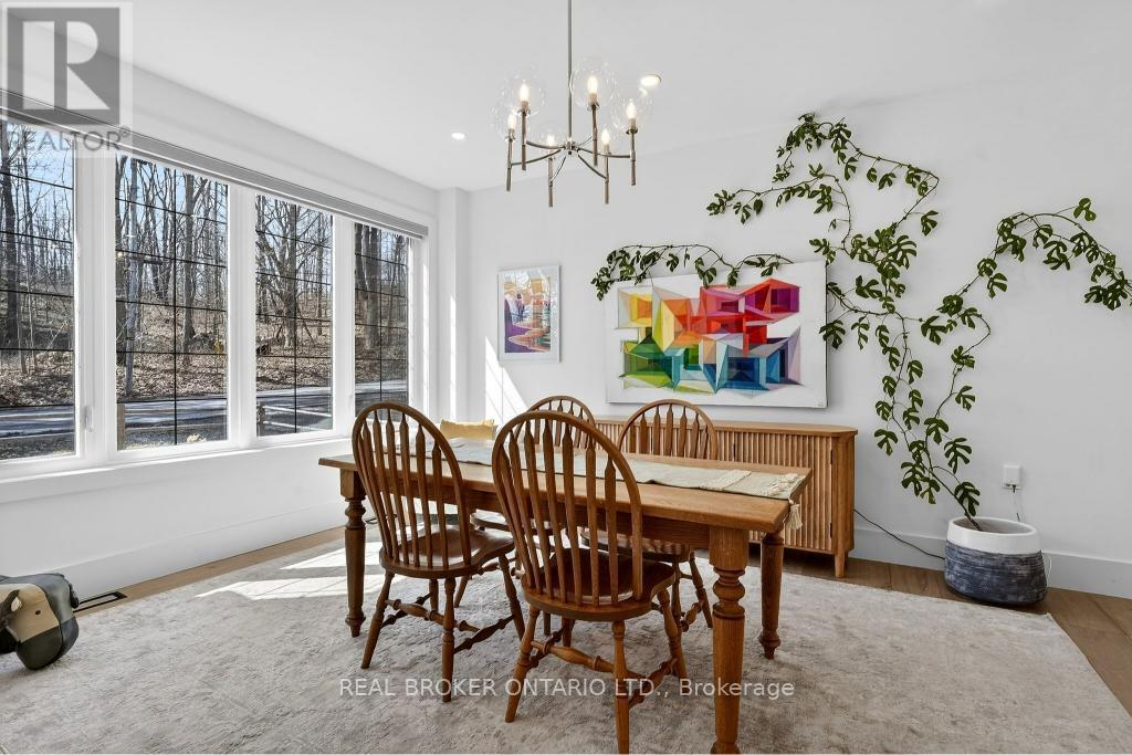 1095 Mineral Springs Road, Hamilton, ON
