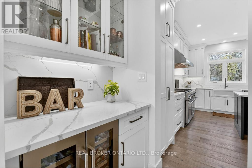 1095 Mineral Springs Road, Hamilton, ON