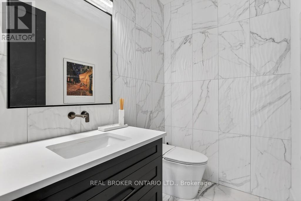 1095 Mineral Springs Road, Hamilton, ON