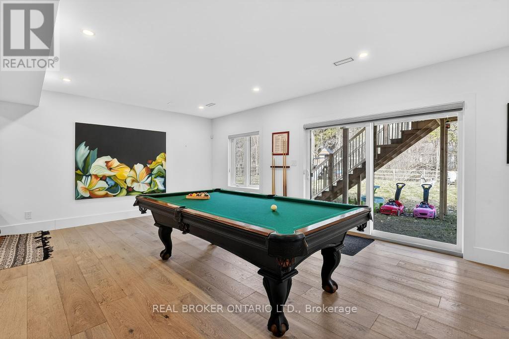 1095 Mineral Springs Road, Hamilton, ON