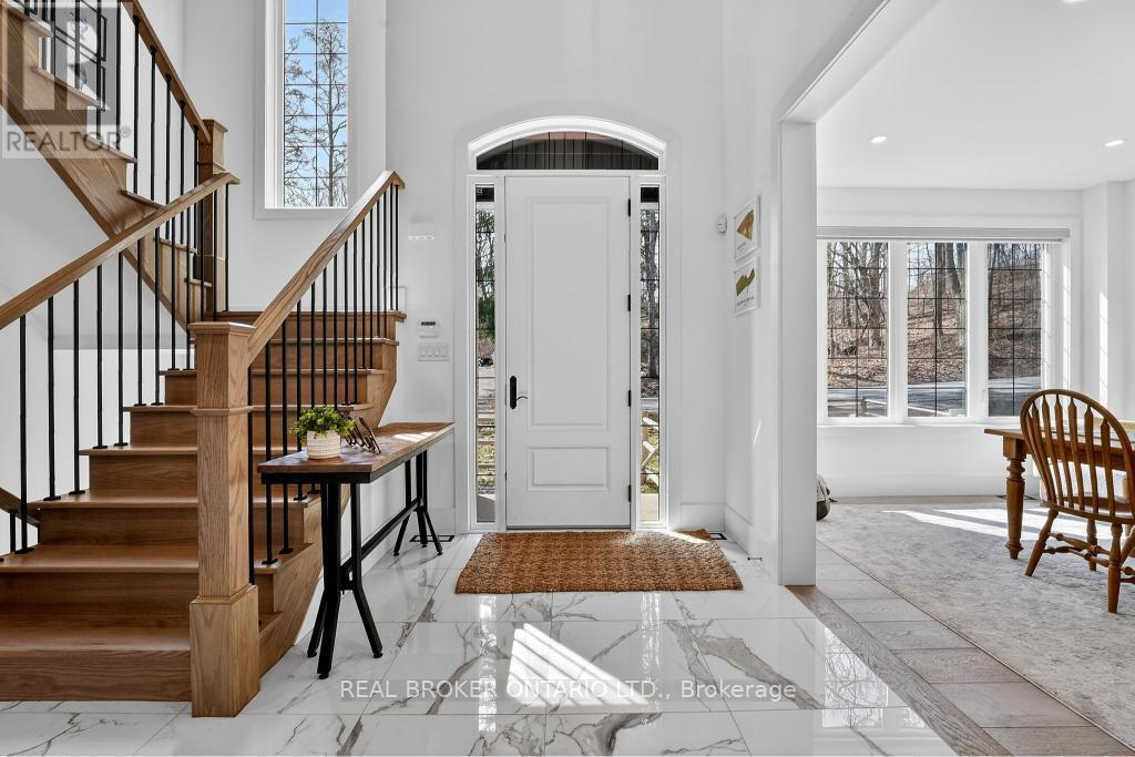 1095 Mineral Springs Road, Hamilton, ON