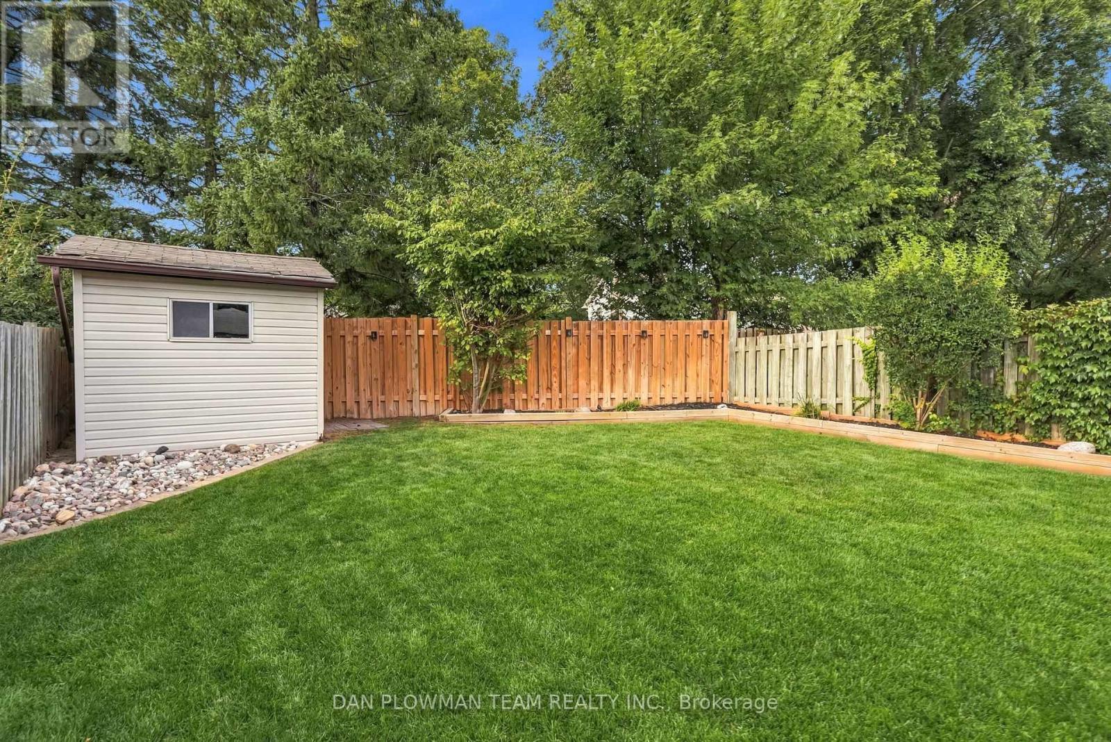 77 Hialeah Crescent, Whitby, ON