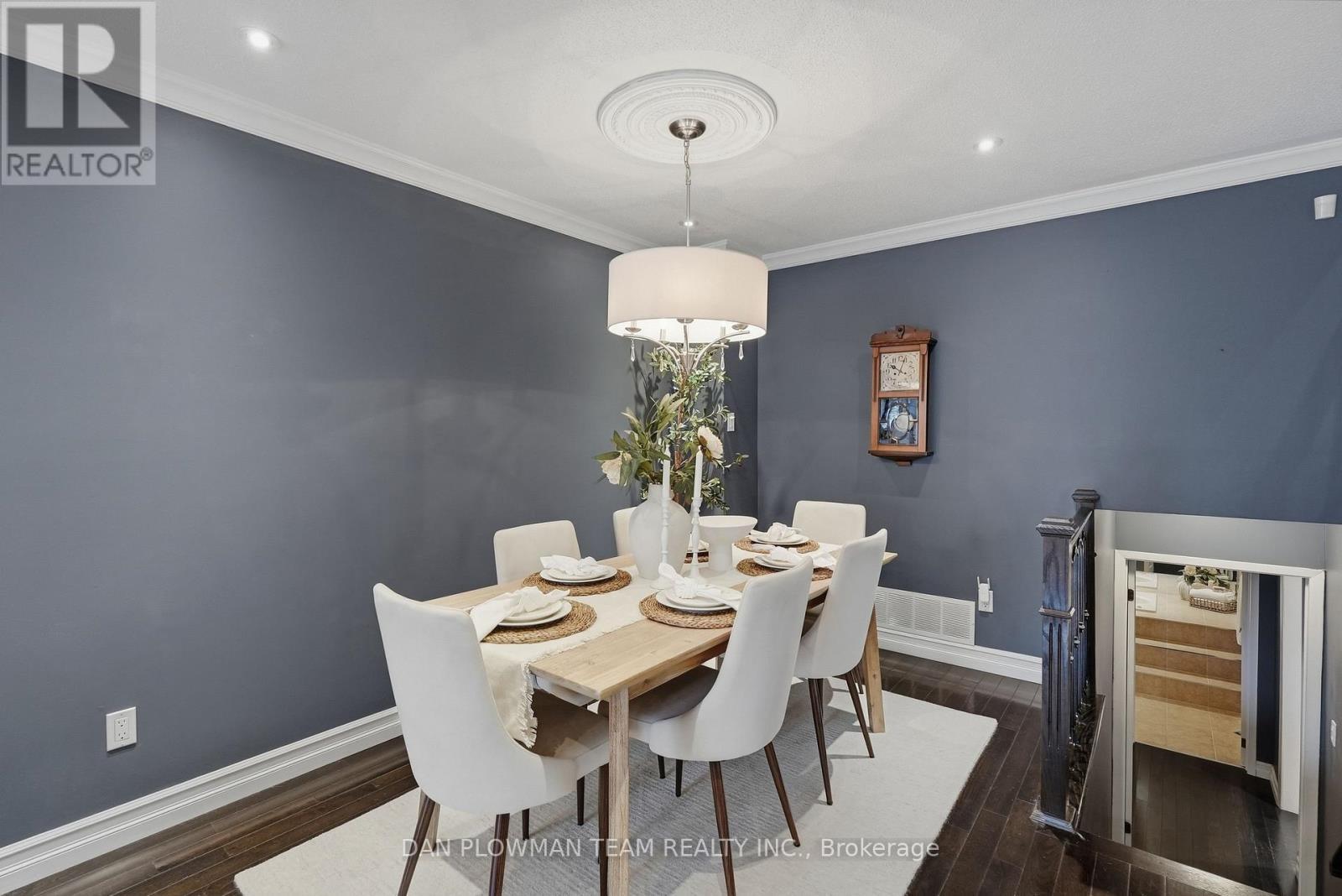 77 Hialeah Crescent, Whitby, ON