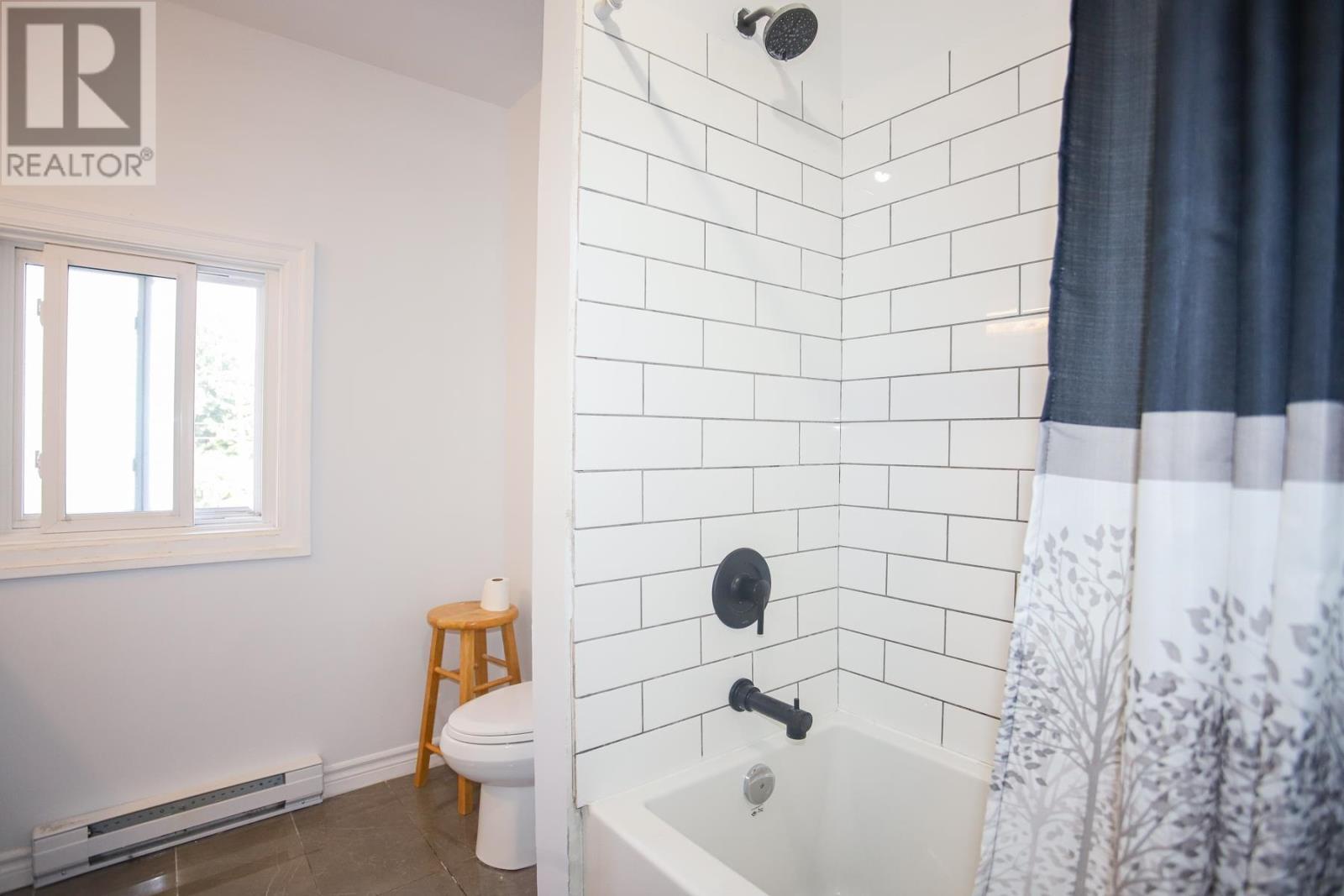 280 Albert St, Sault Ste. Marie, ON