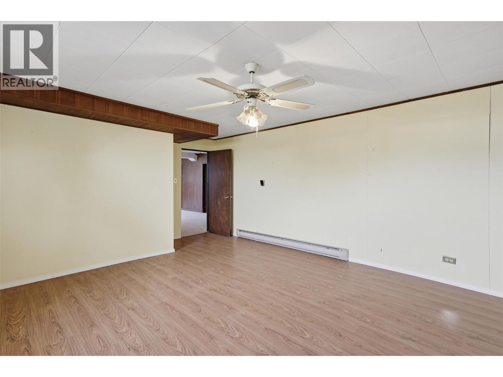 Lower Level Family Room - 211 Connaught Road, Kamloops, BC