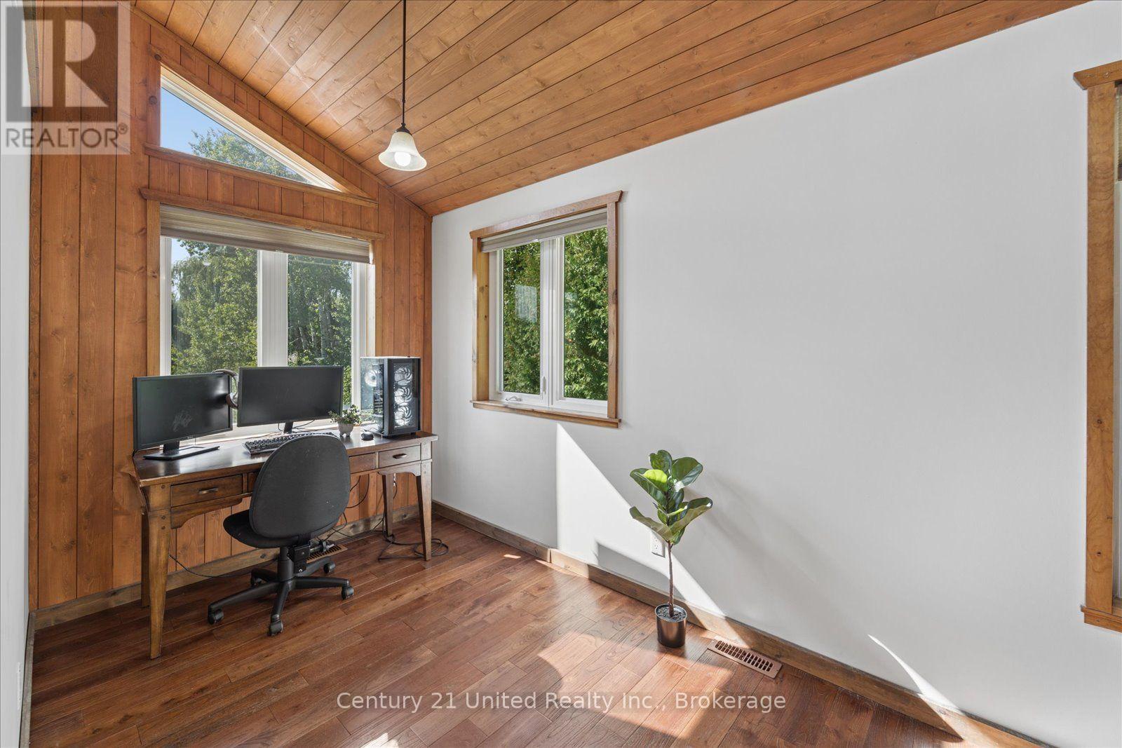 1923 Pratts Marina Road, Selwyn, ON