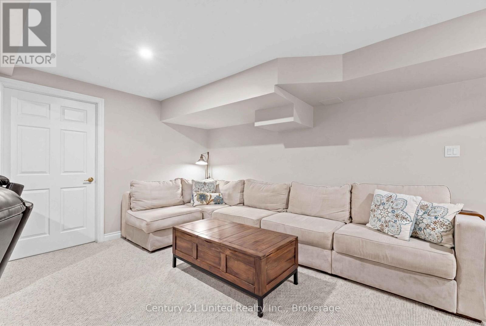 1746 Lakehurst Road, Trent Lakes, ON