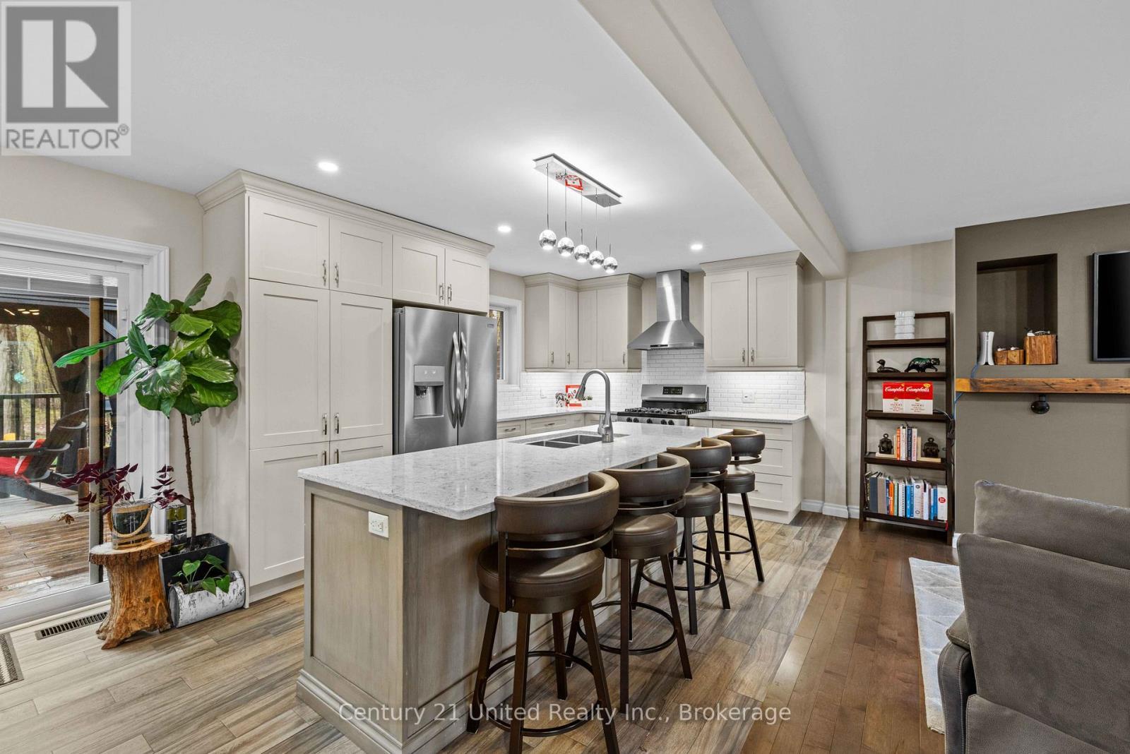 1746 Lakehurst Road, Trent Lakes, ON