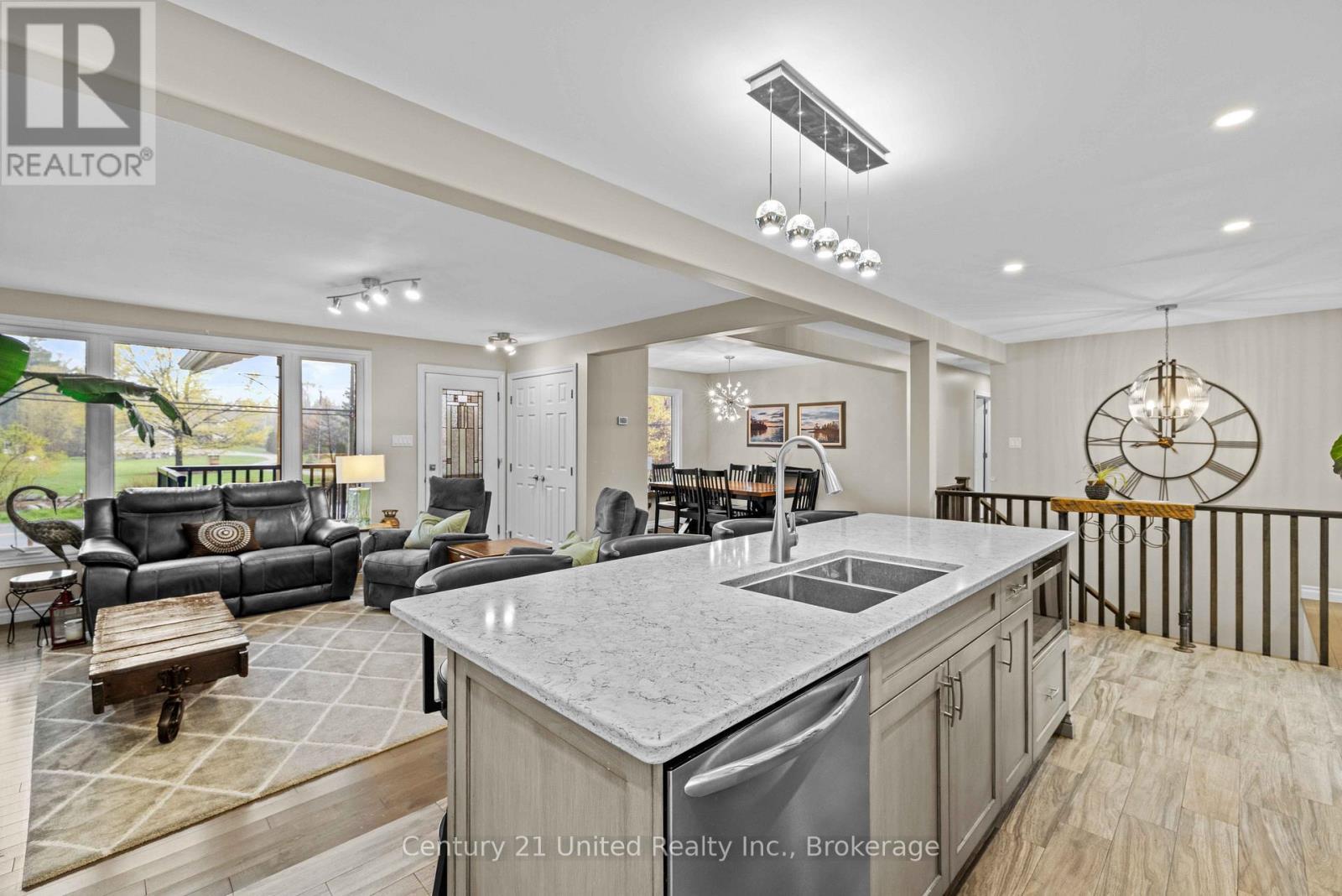 1746 Lakehurst Road, Trent Lakes, ON