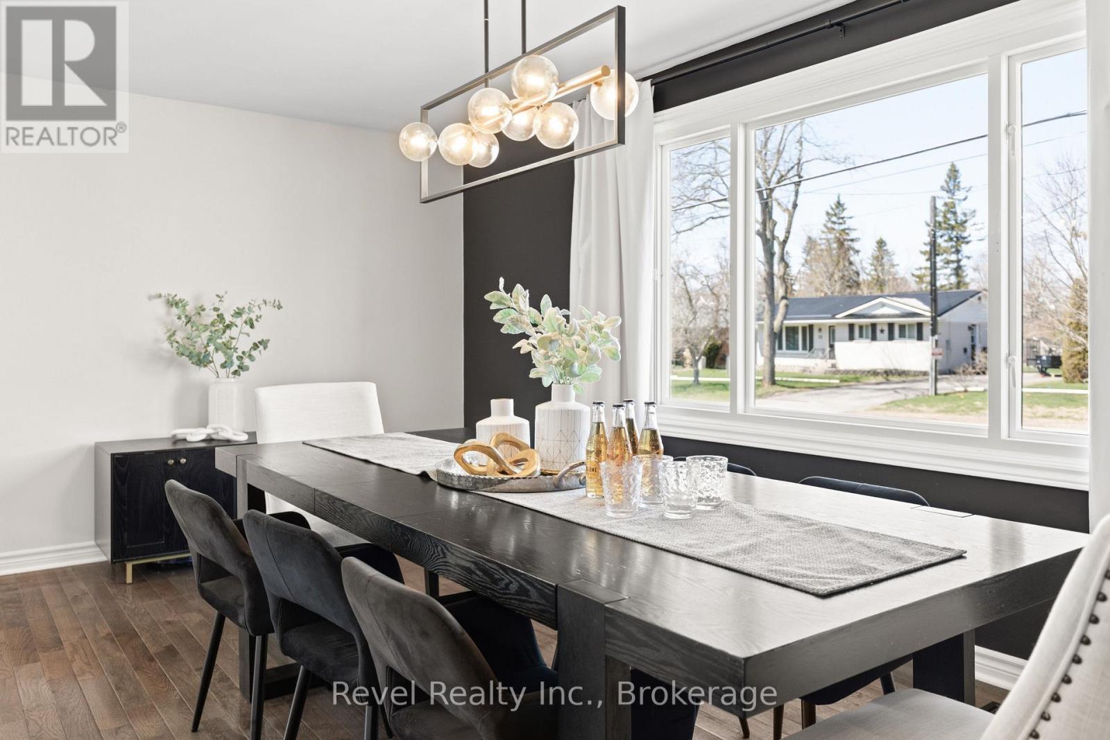 Dining/Living Room - 25 Riverview Road, Kawartha Lakes (Lindsay), ON