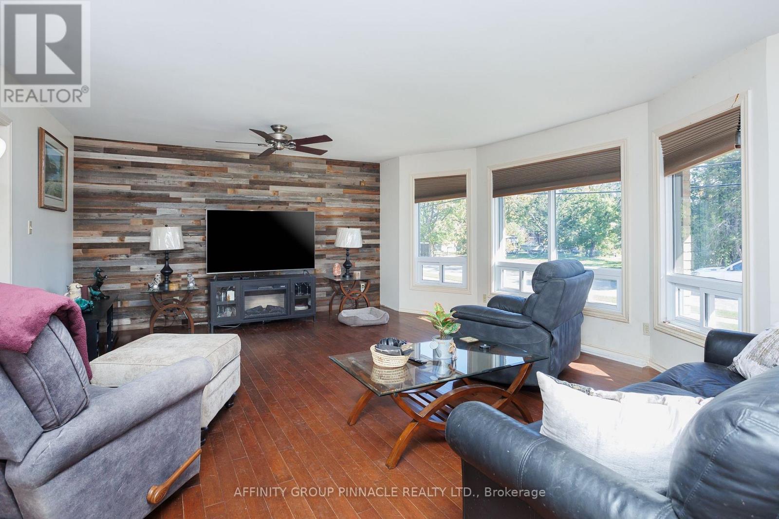 49 Queen Street, Kawartha Lakes (Bobcaygeon), ON