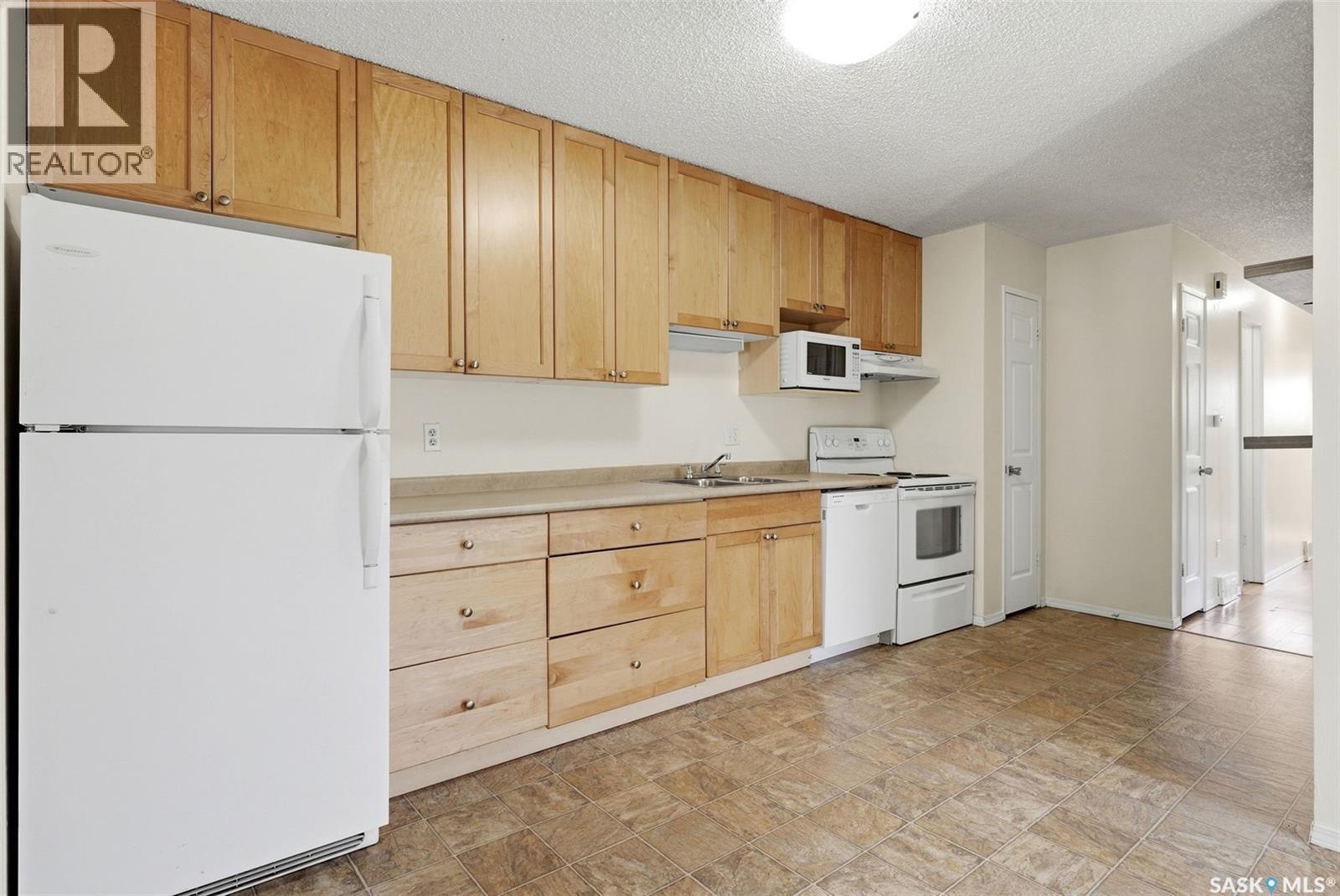 185 Thomson Avenue, Regina, SK