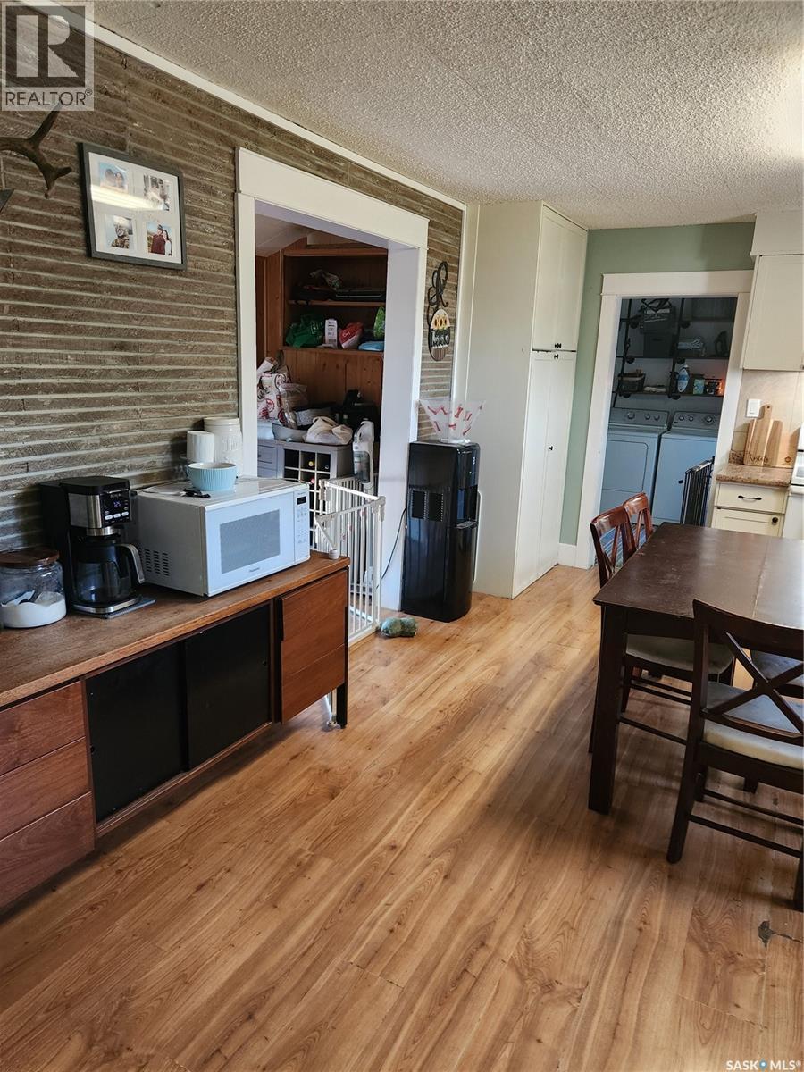 748 Market Street, Bethune, SK