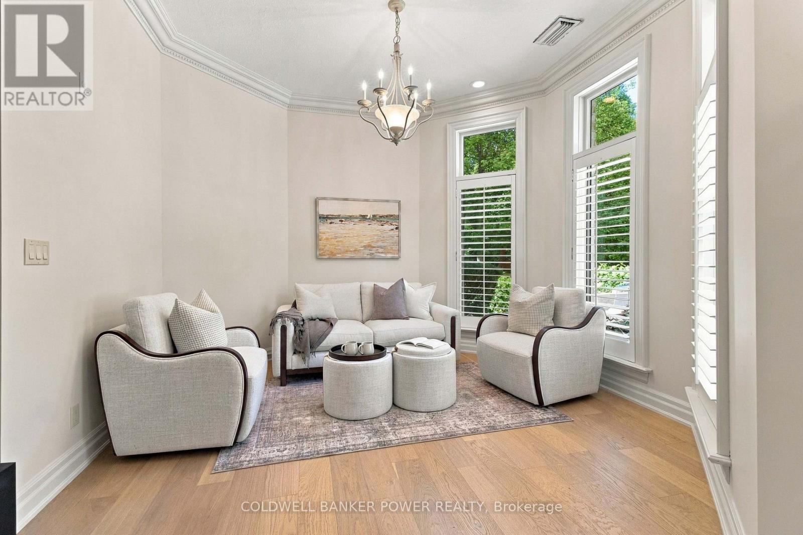 7 Old Oak Lane, London South (South K), ON