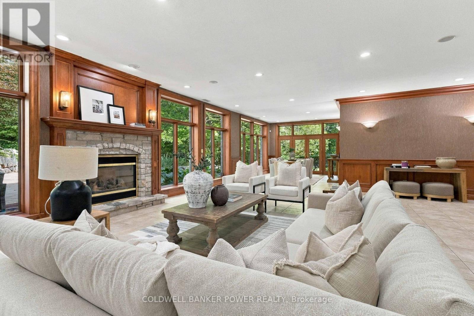 7 Old Oak Lane, London South (South K), ON