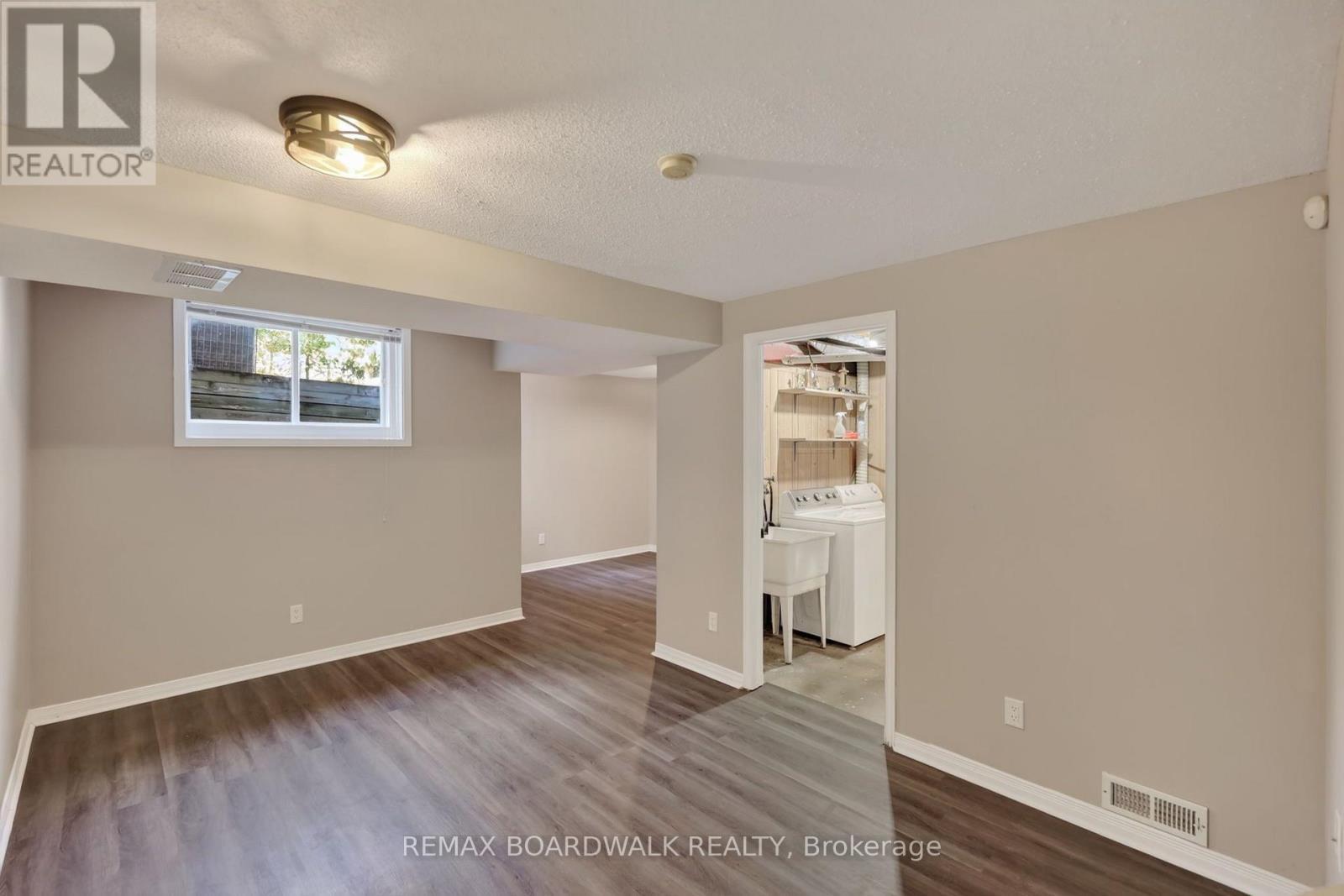 254 Stoneway Drive, Ottawa, ON