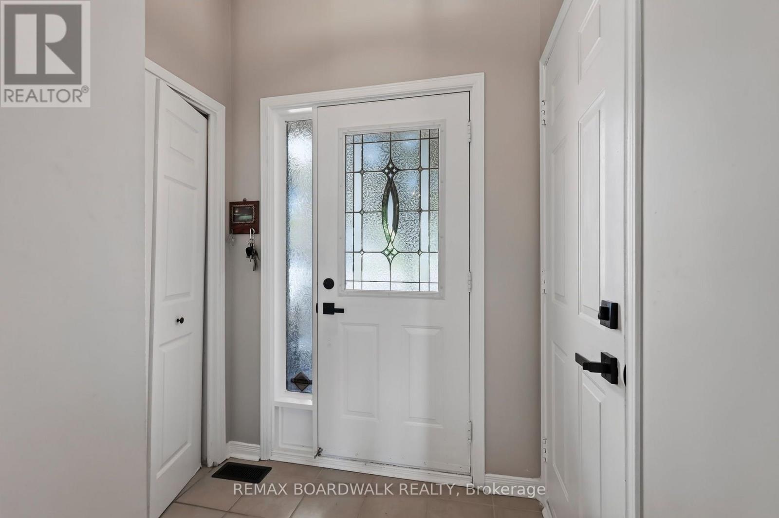 254 Stoneway Drive, Ottawa, ON