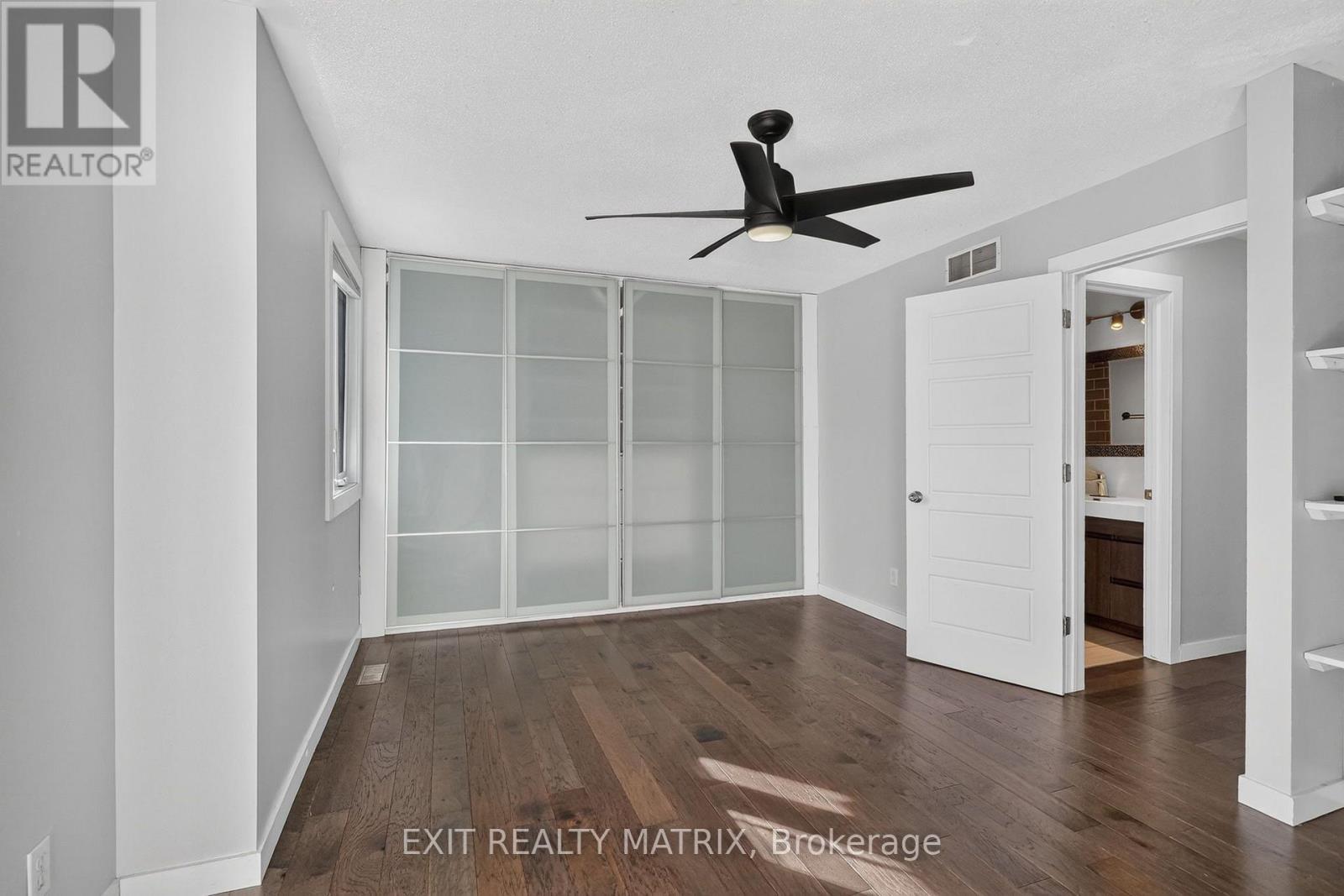 2043 Avenue O, Ottawa, ON