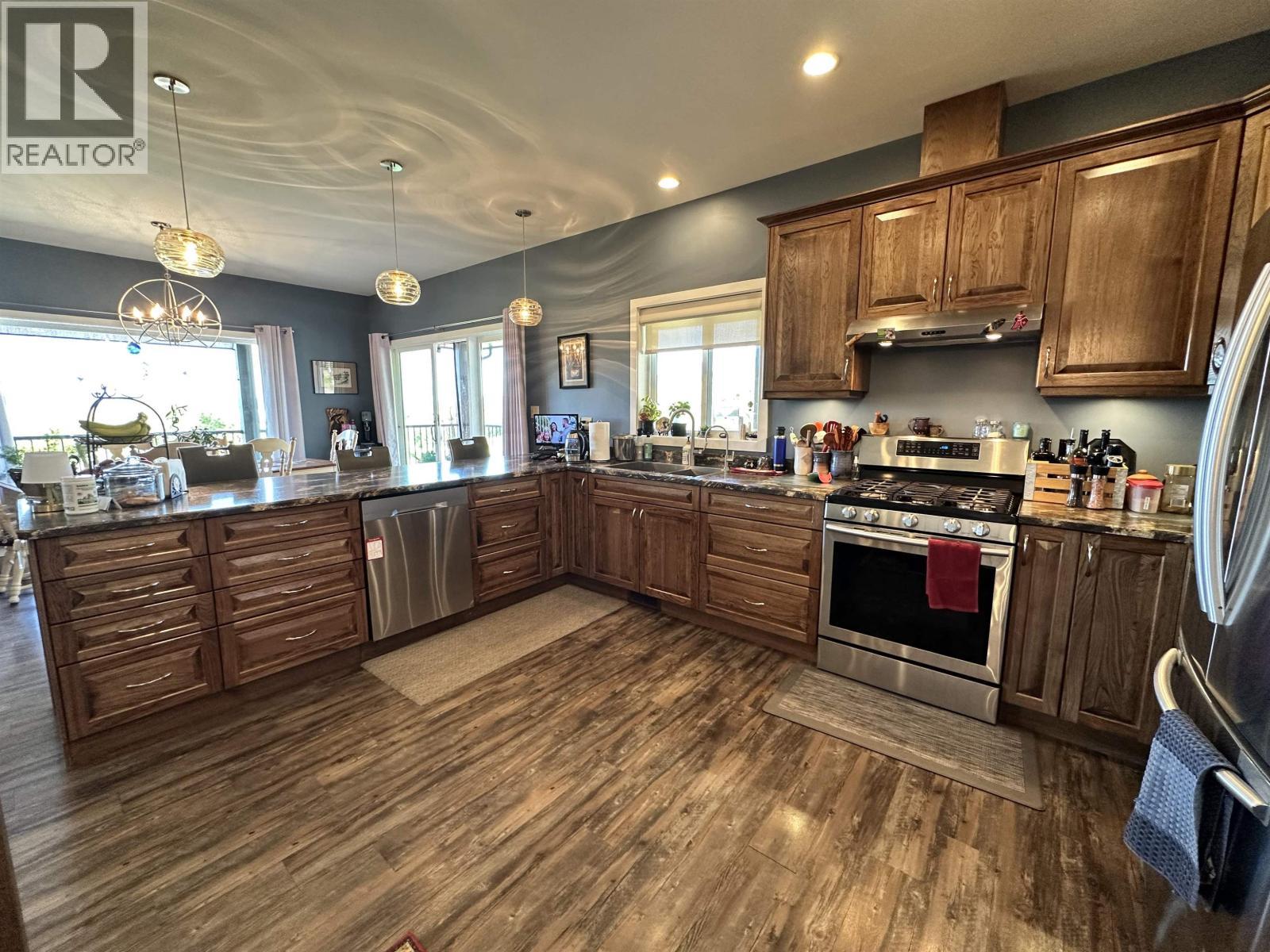 4162 Lac La Hache Station Road, Lac La Hache, BC