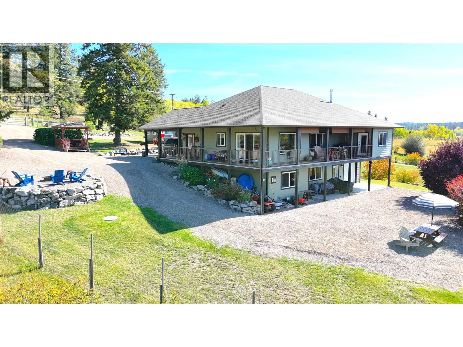 4162 Lac La Hache Station Road, Lac La Hache, BC