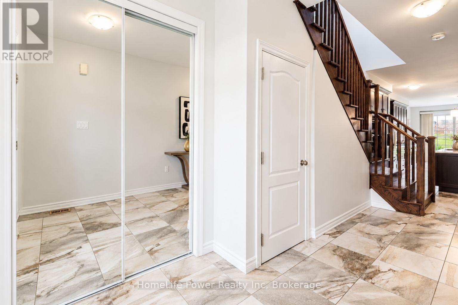 470 Blair Creek Drive, Kitchener, ON