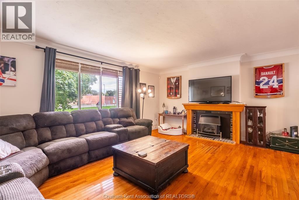 591 King Street West, Chatham, ON