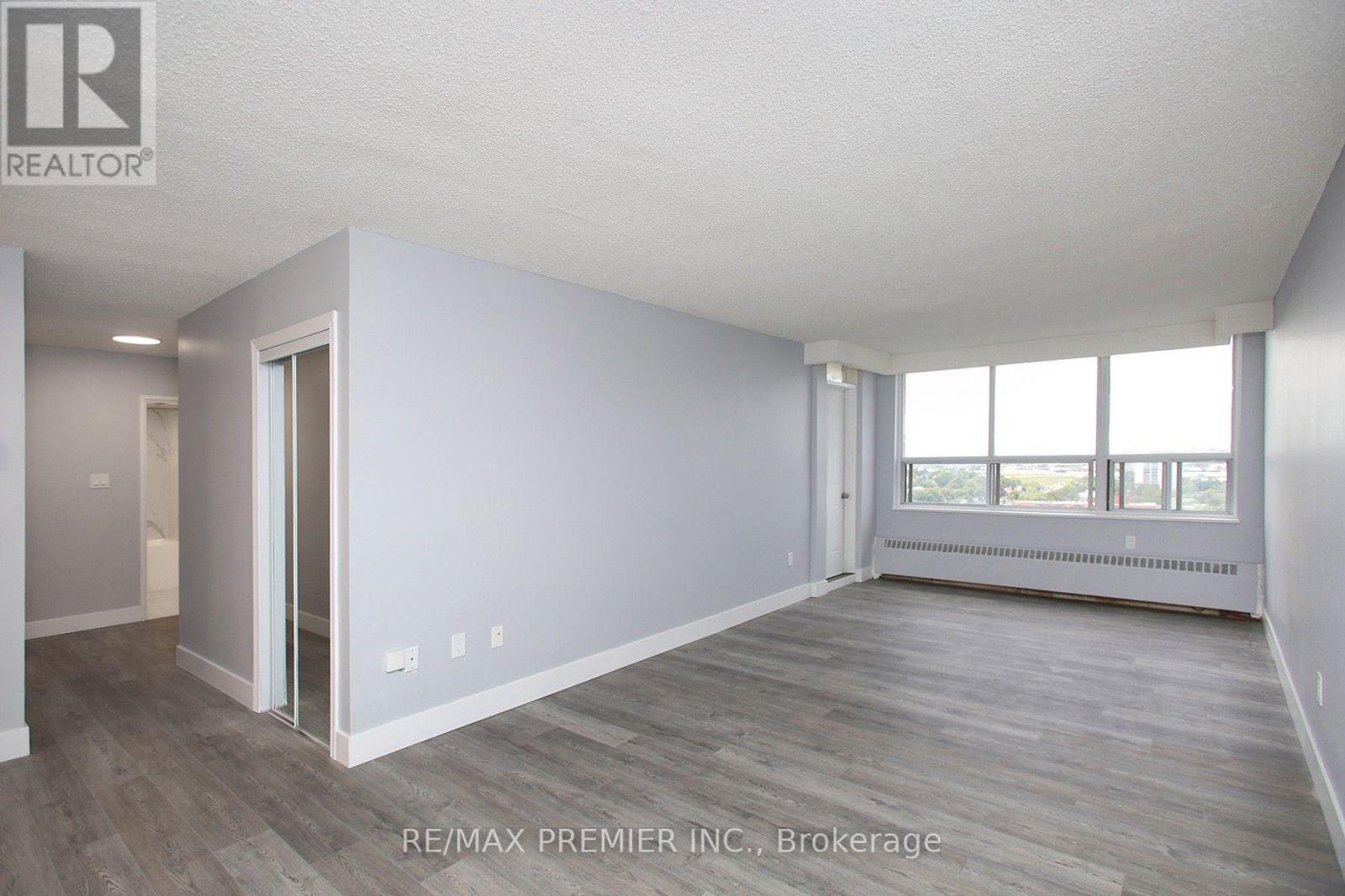 1909 - 390 Dixon Road, Toronto, ON