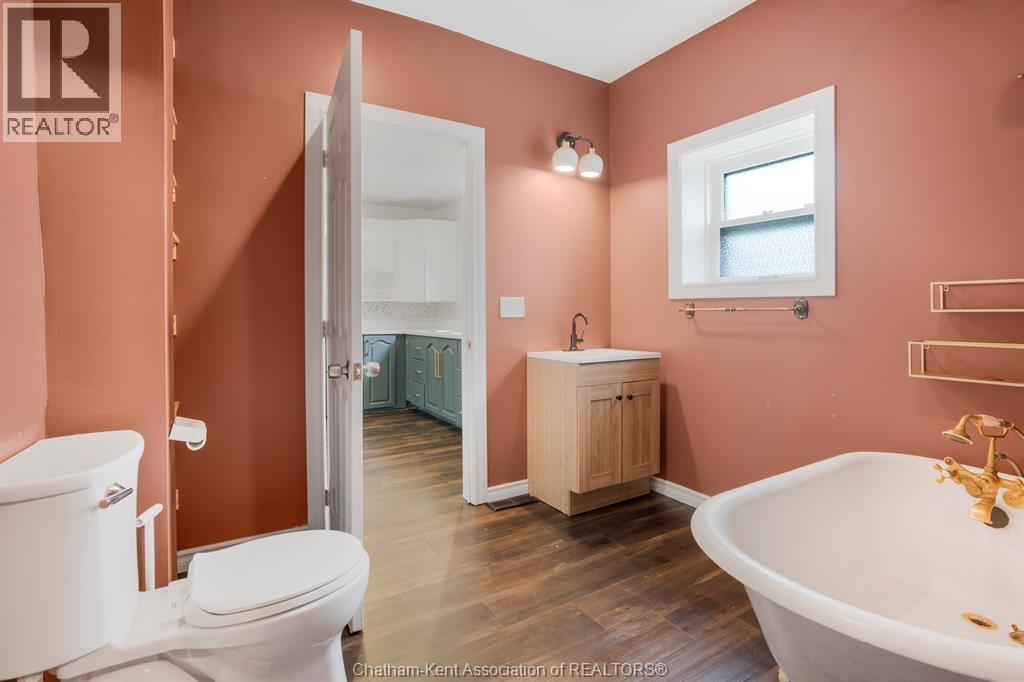 196 Raleigh Street, Chatham, ON