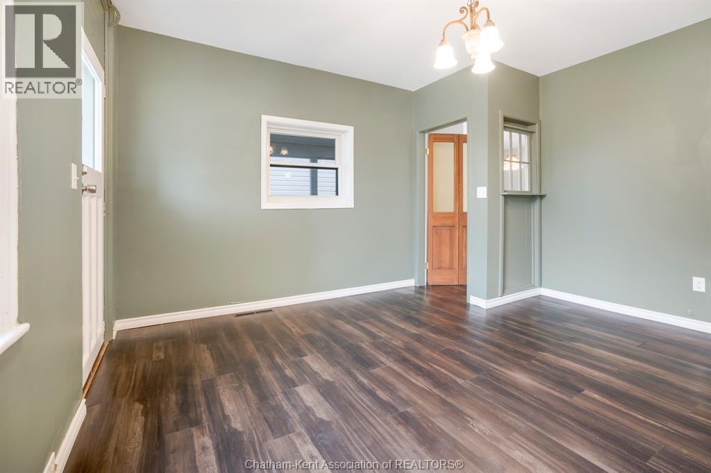 196 Raleigh Street, Chatham, ON