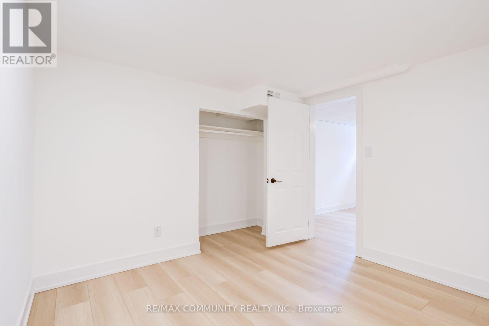 90 Euclid Avenue, Toronto, ON