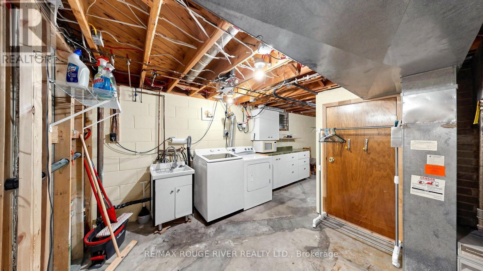 35 Southlawn Drive, Toronto, ON