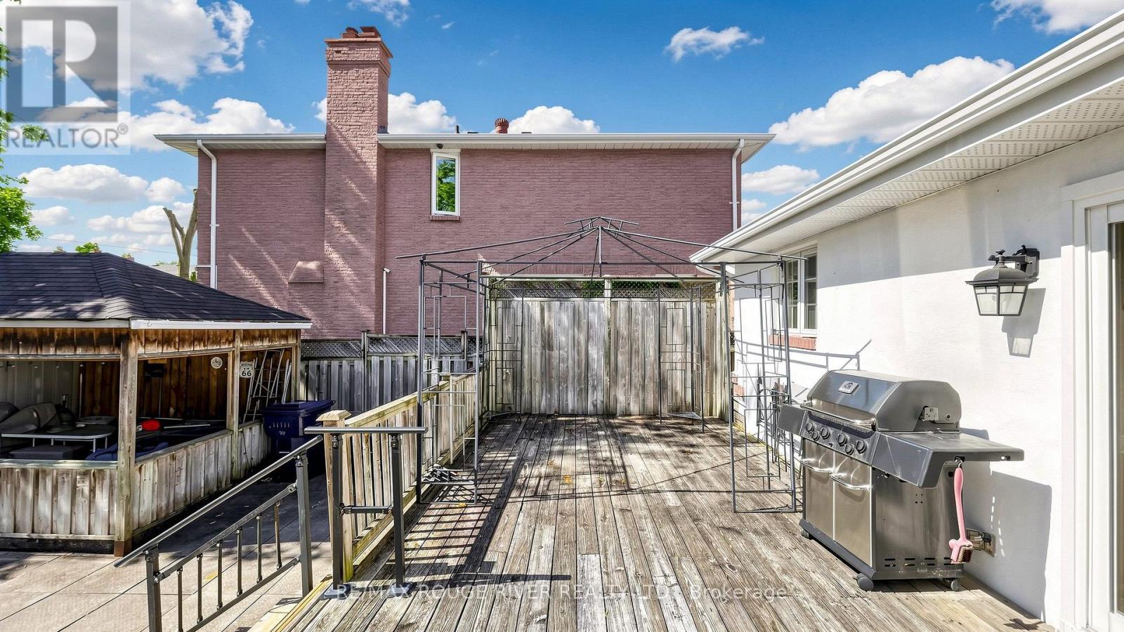 35 Southlawn Drive, Toronto, ON