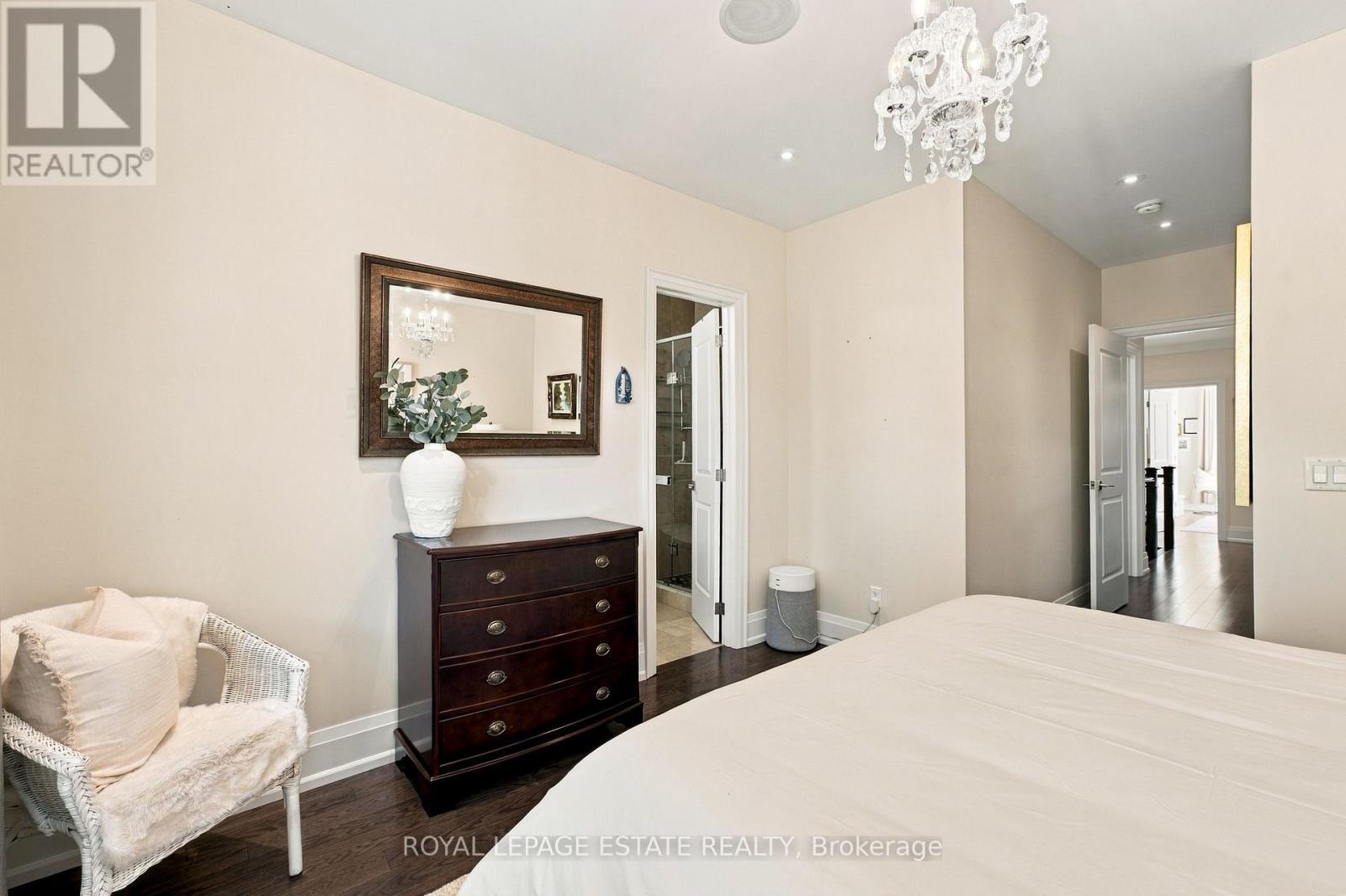 109 Lillington Avenue, Toronto, ON