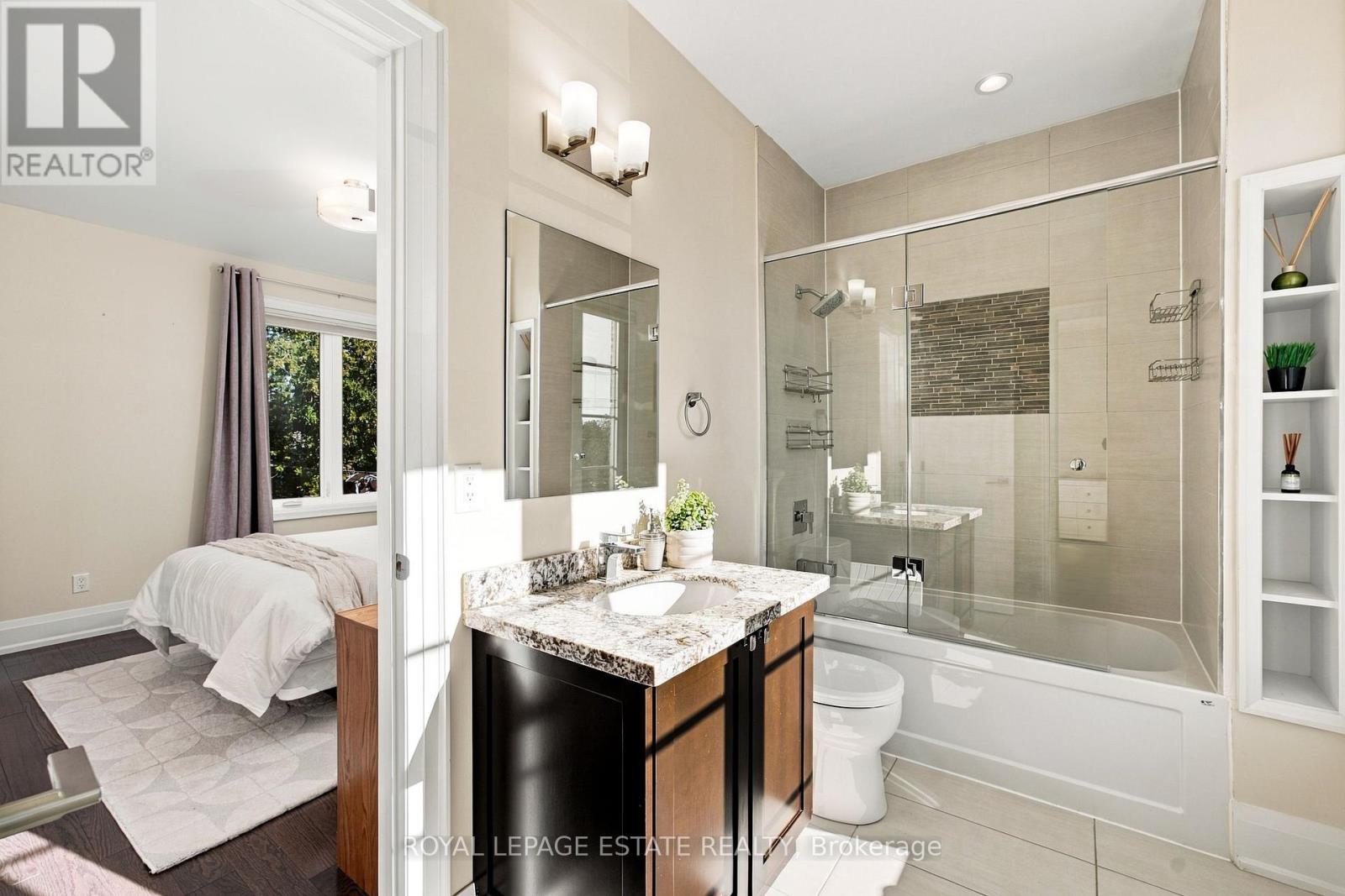 109 Lillington Avenue, Toronto, ON