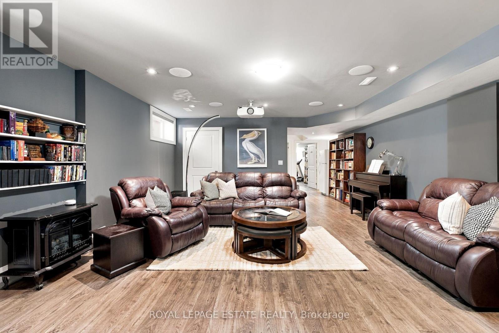 109 Lillington Avenue, Toronto, ON
