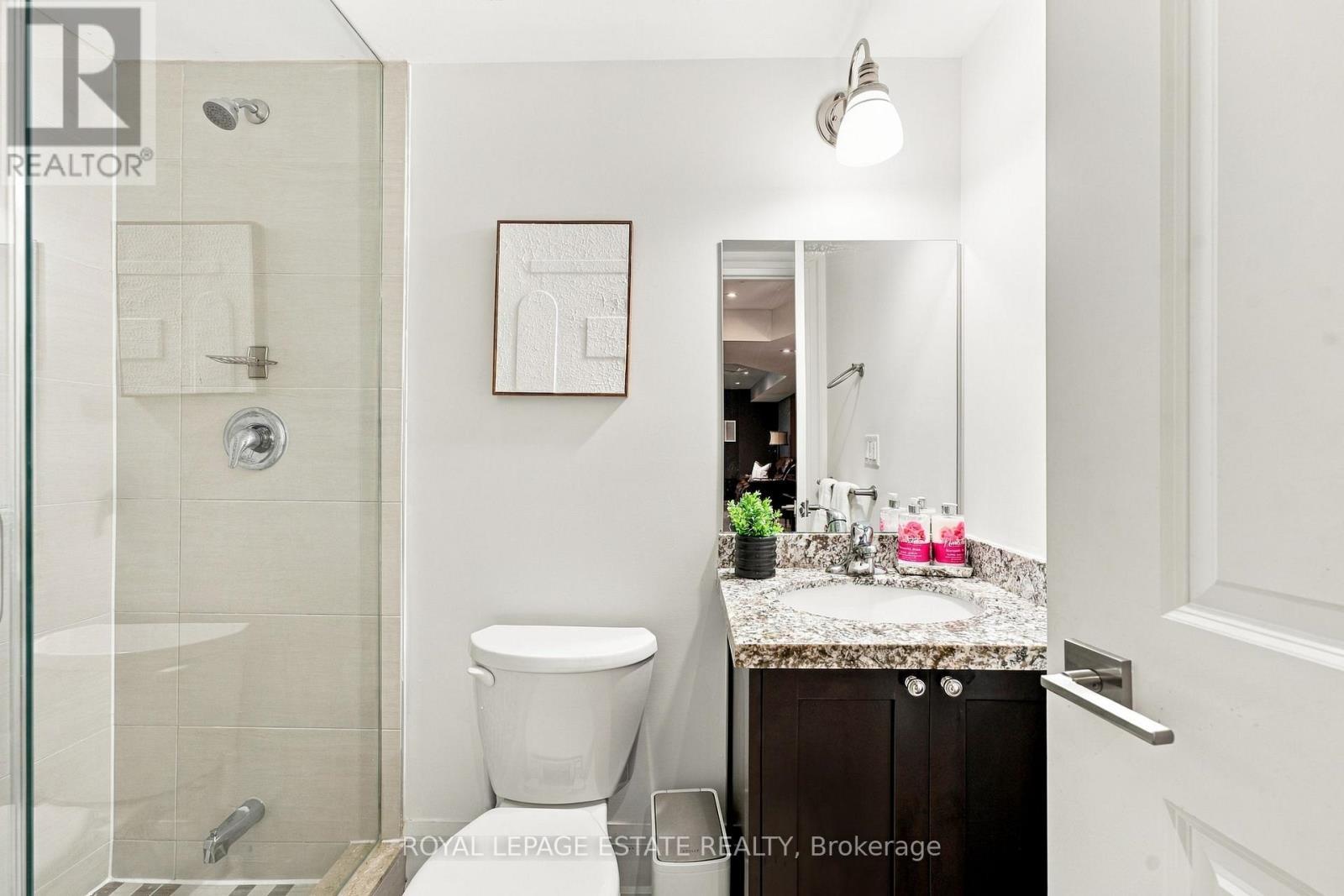109 Lillington Avenue, Toronto, ON