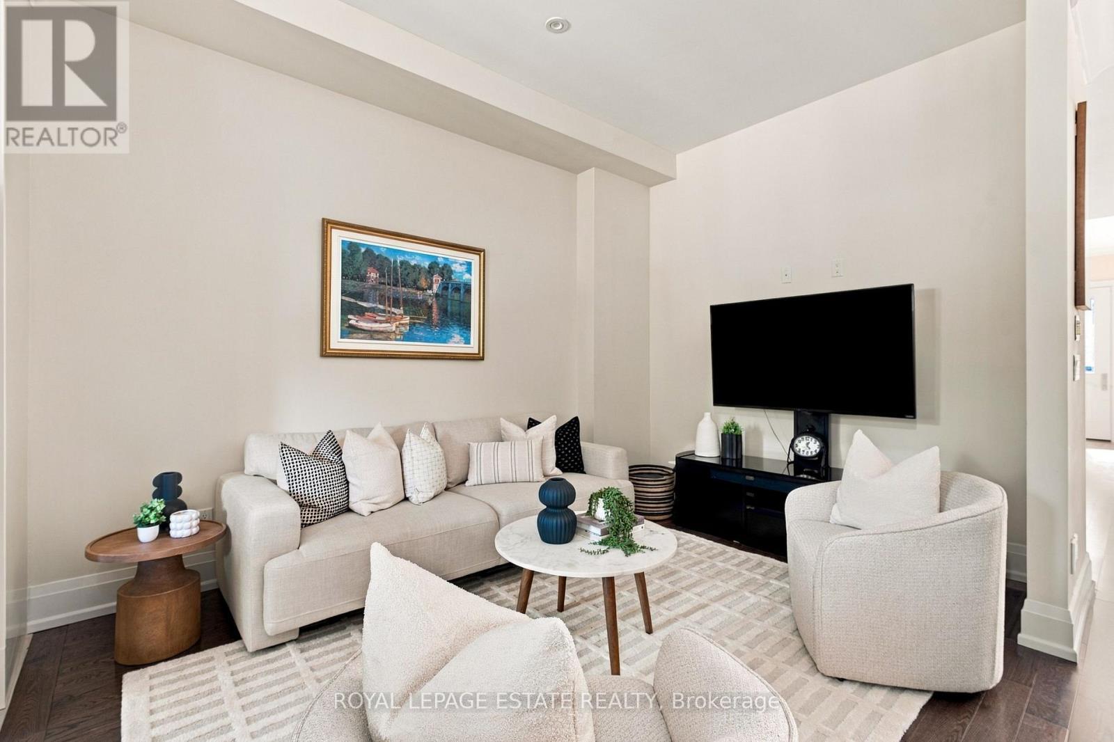109 Lillington Avenue, Toronto, ON
