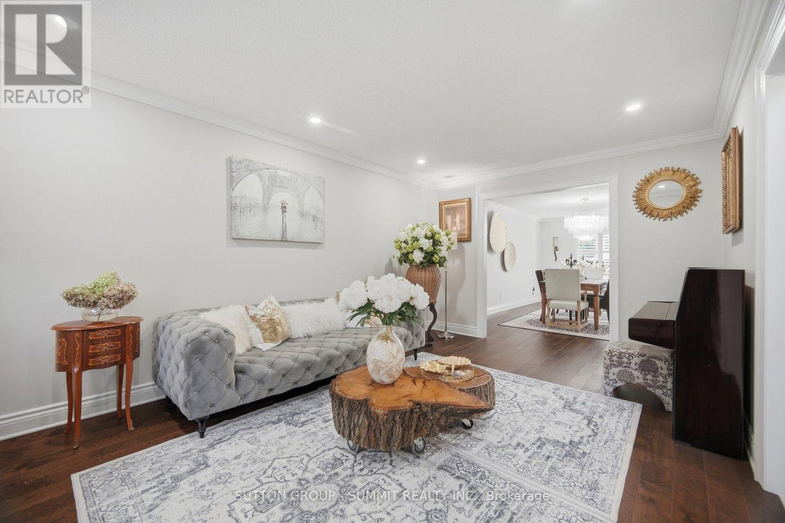 36 Inglenook Court, Whitby, ON