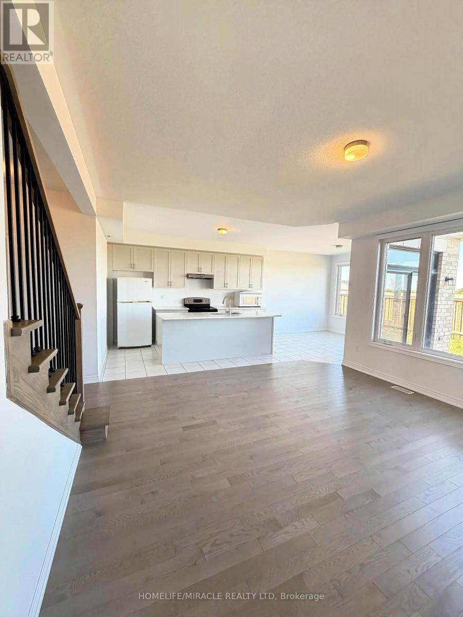 163 Fenchurch Manor, Barrie, ON