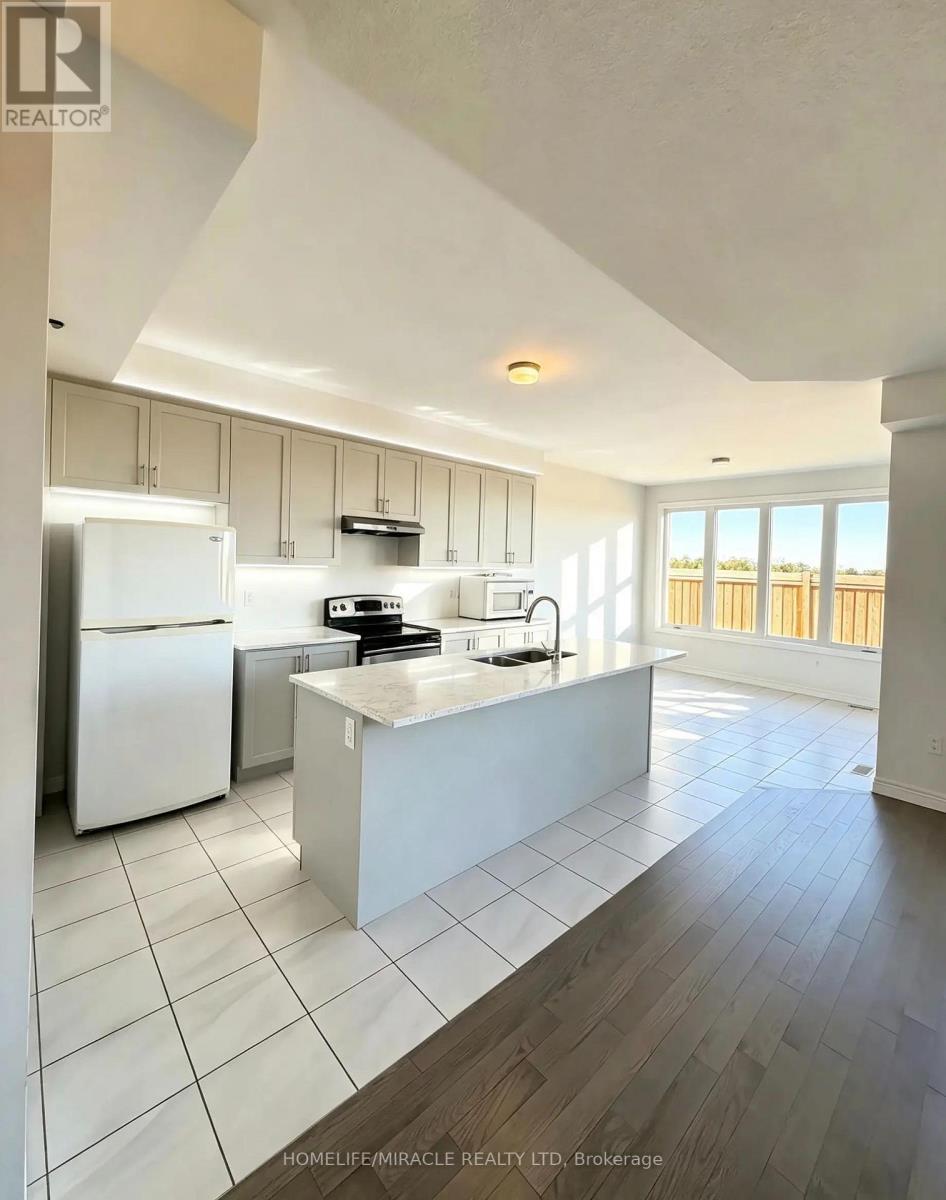 163 Fenchurch Manor, Barrie, ON